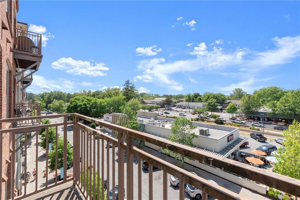 360 Chambers Street Unit 305