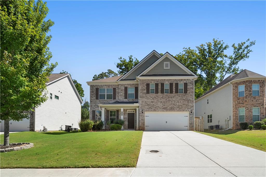 225 Gallant Fox Way