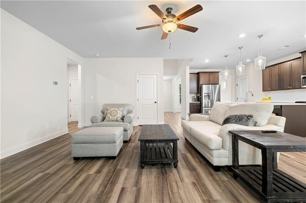 225 Gallant Fox Way