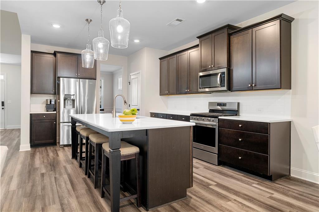 225 Gallant Fox Way