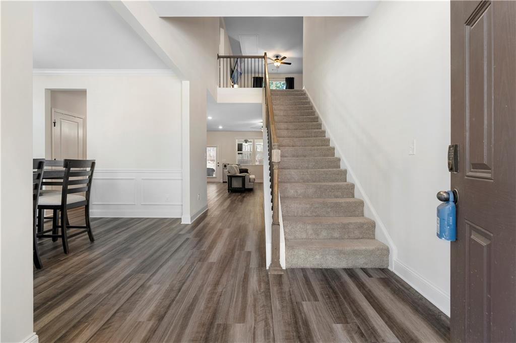 225 Gallant Fox Way