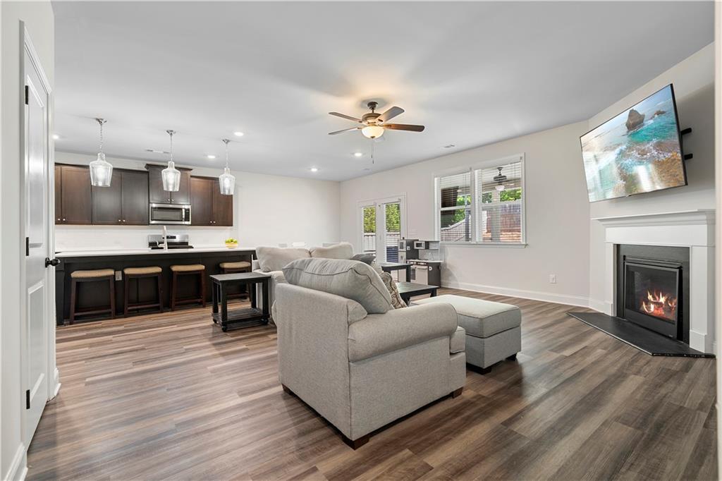 225 Gallant Fox Way