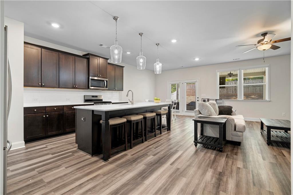 225 Gallant Fox Way