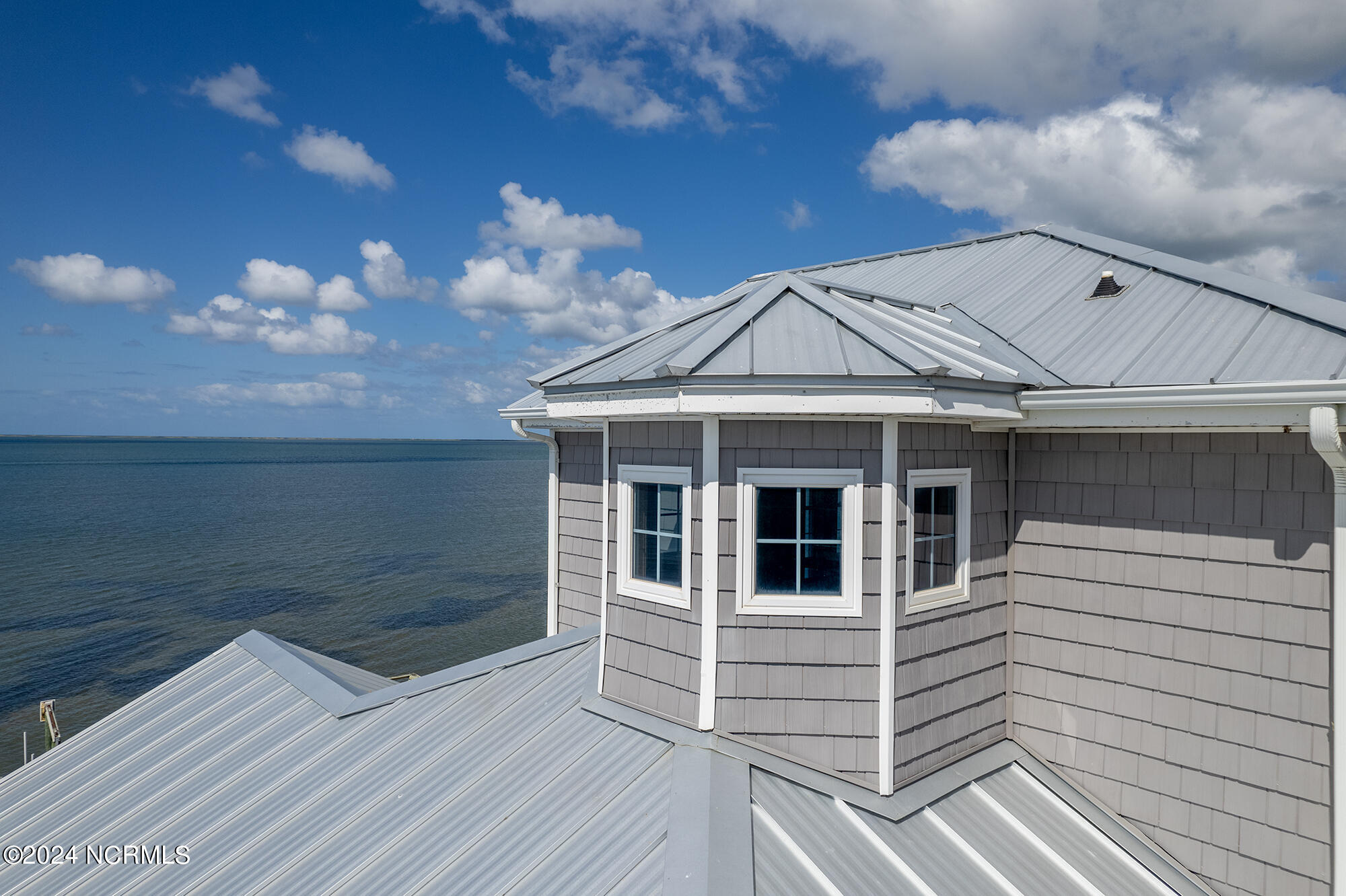 1590 Island Road