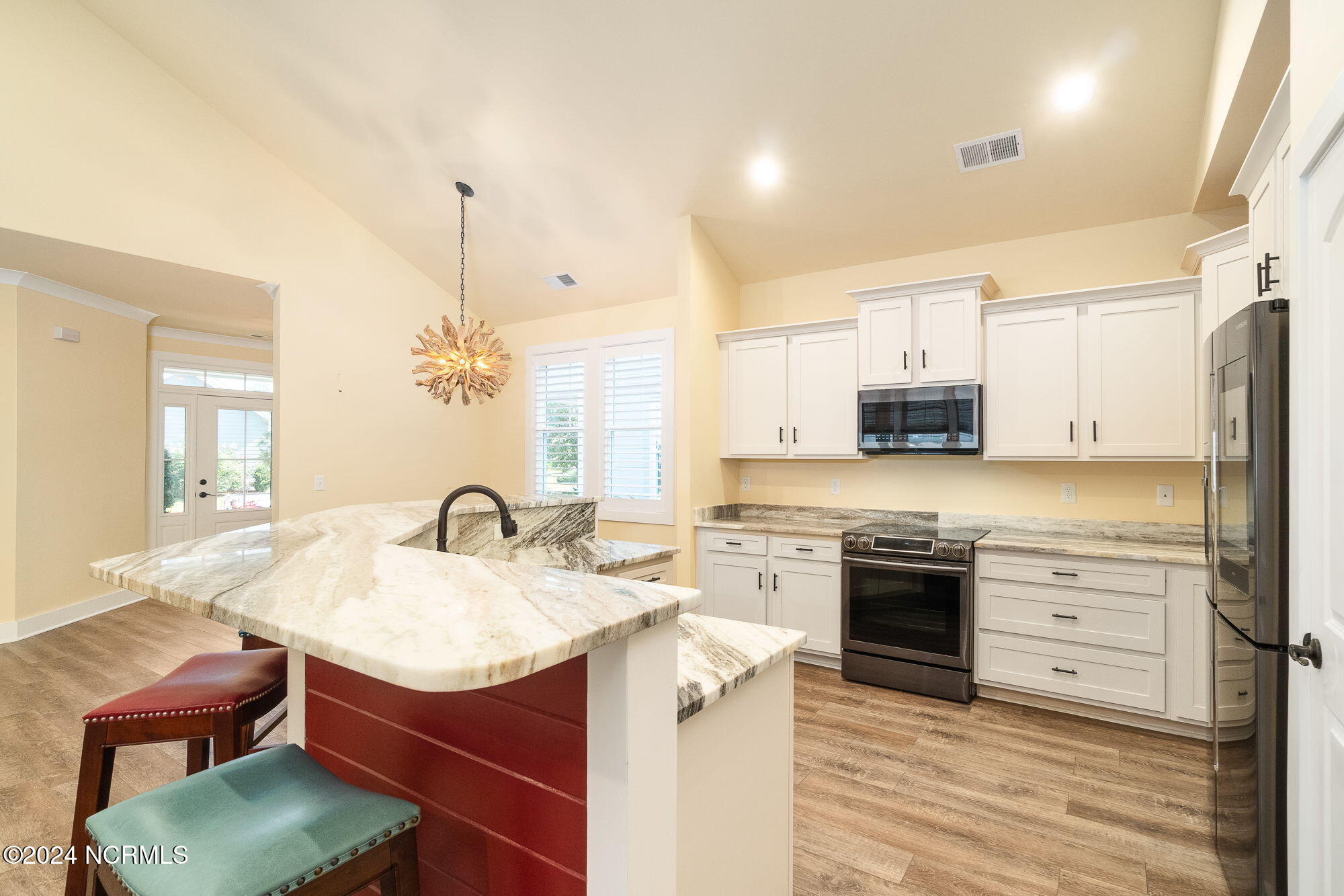424 Skimmer Cove