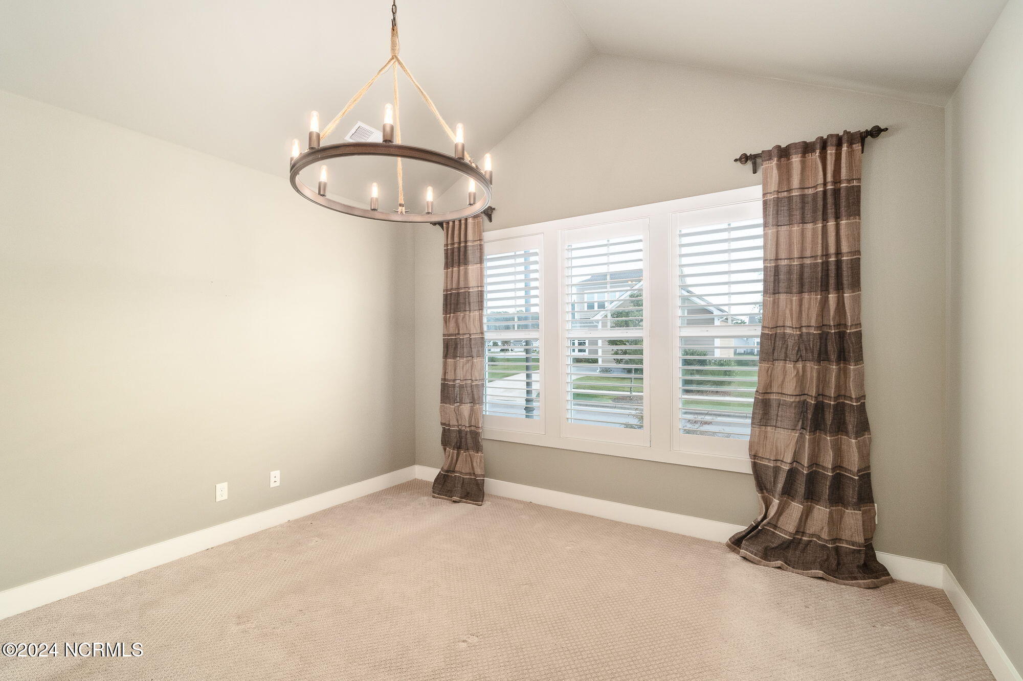 424 Skimmer Cove