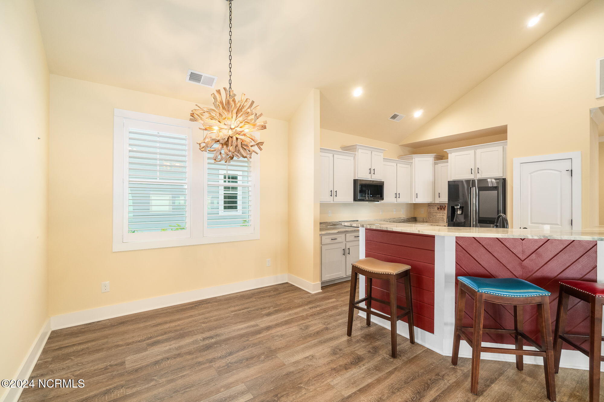 424 Skimmer Cove