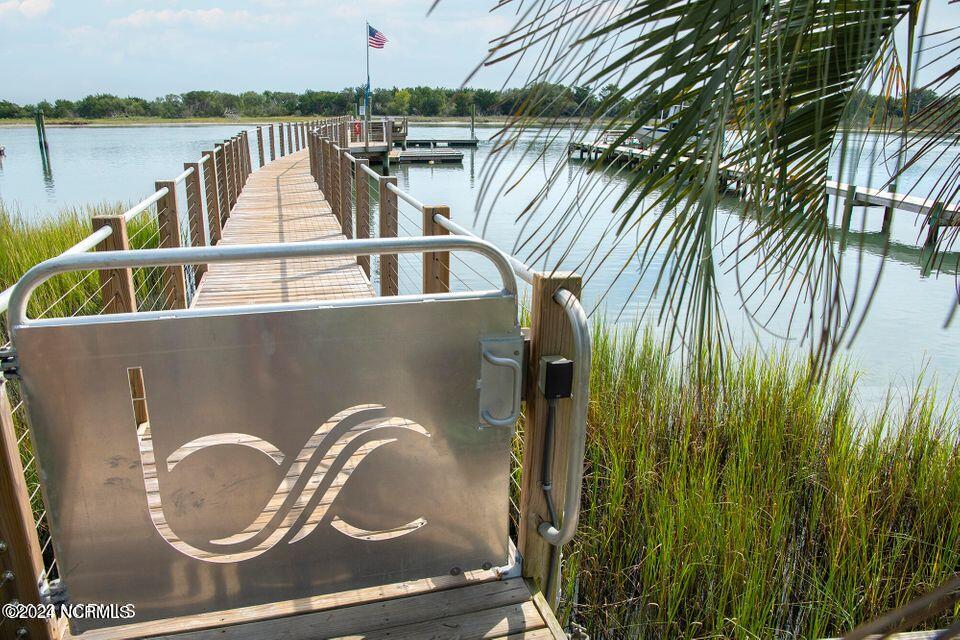 424 Skimmer Cove