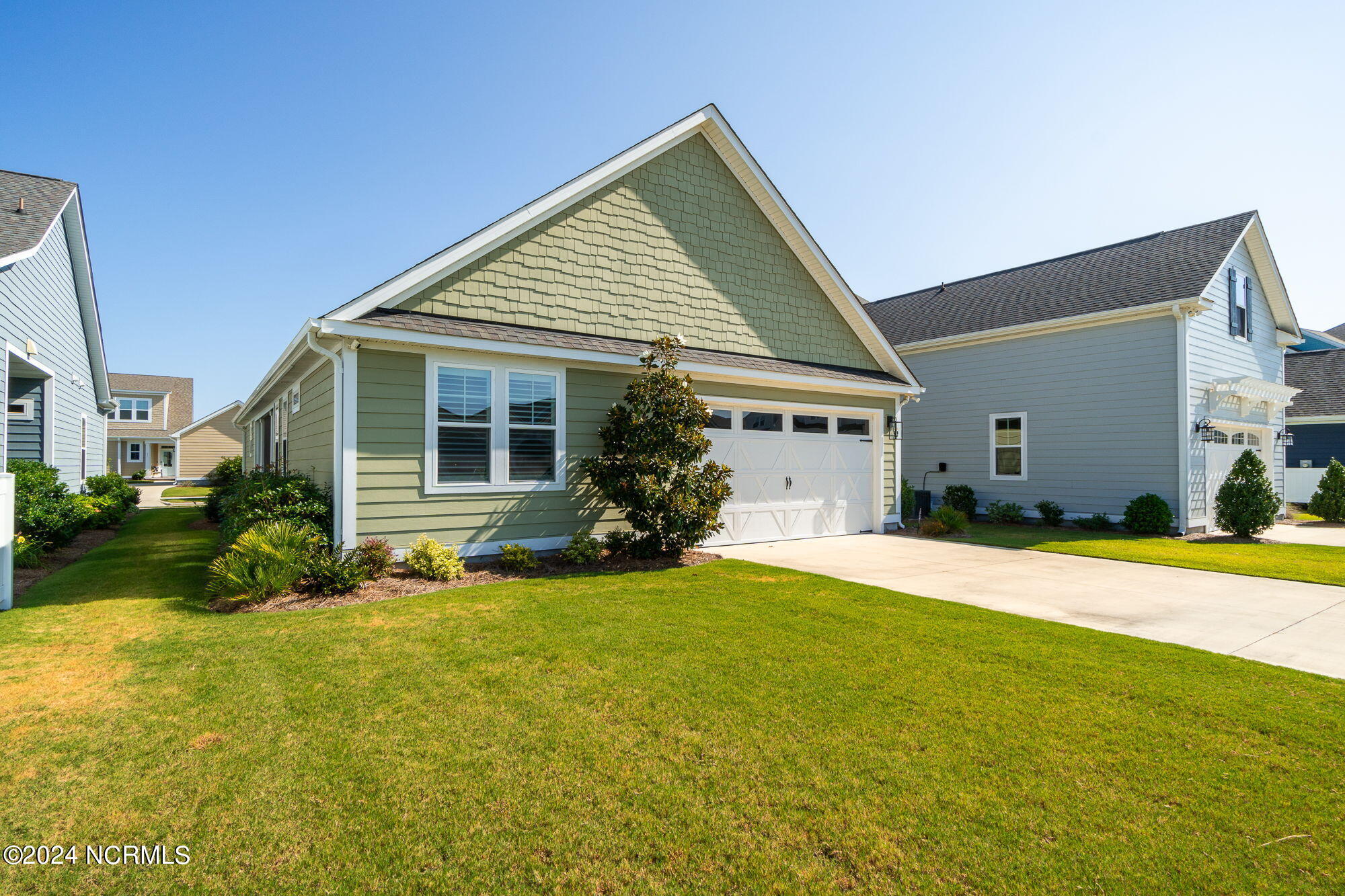 424 Skimmer Cove