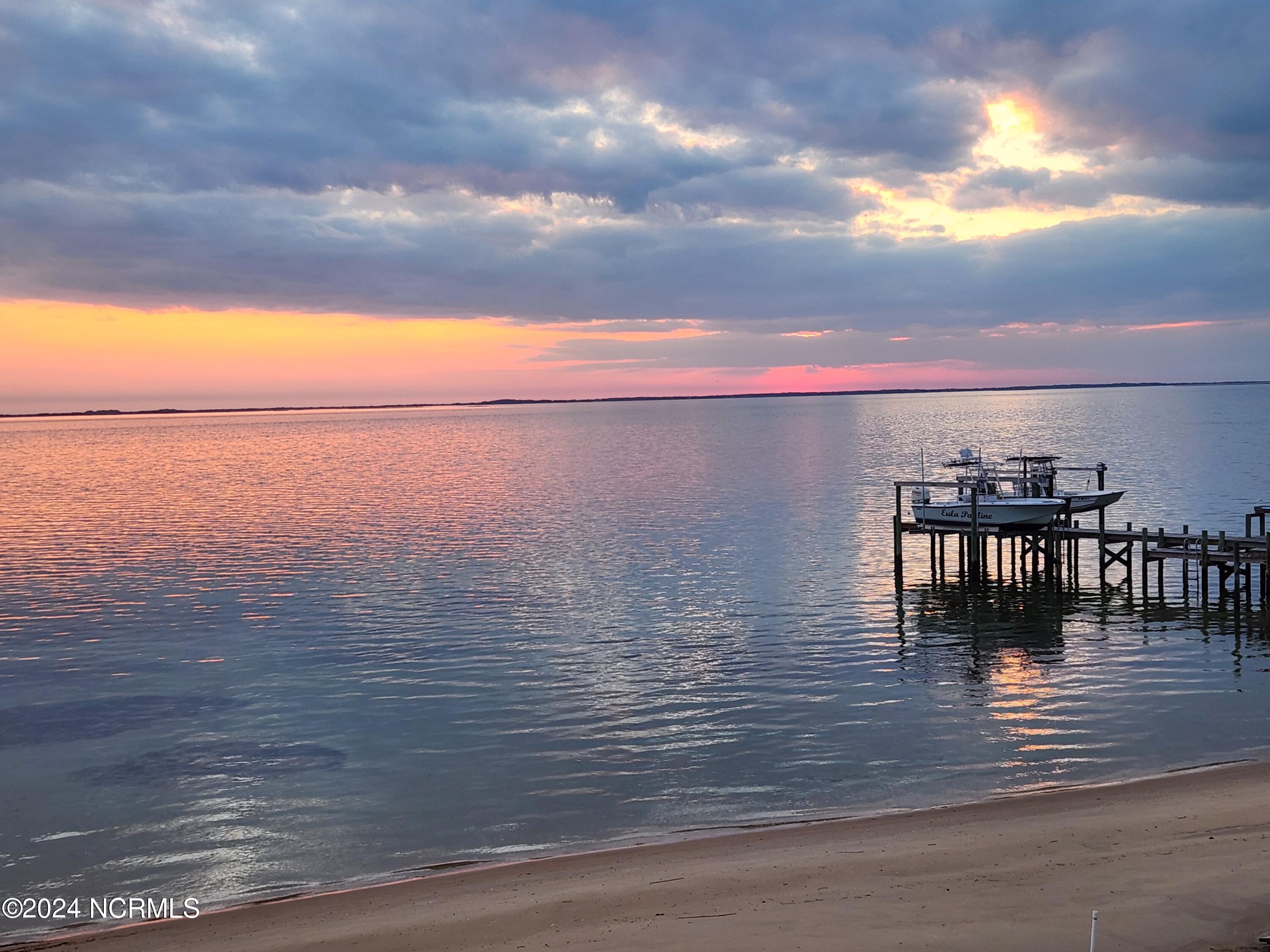 130 S Ferry Dock Road