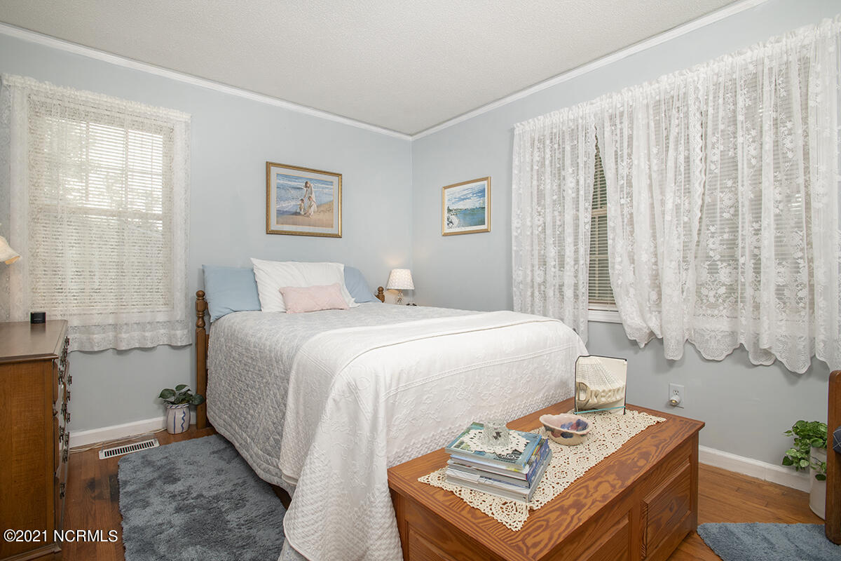 344 Russells Creek Road