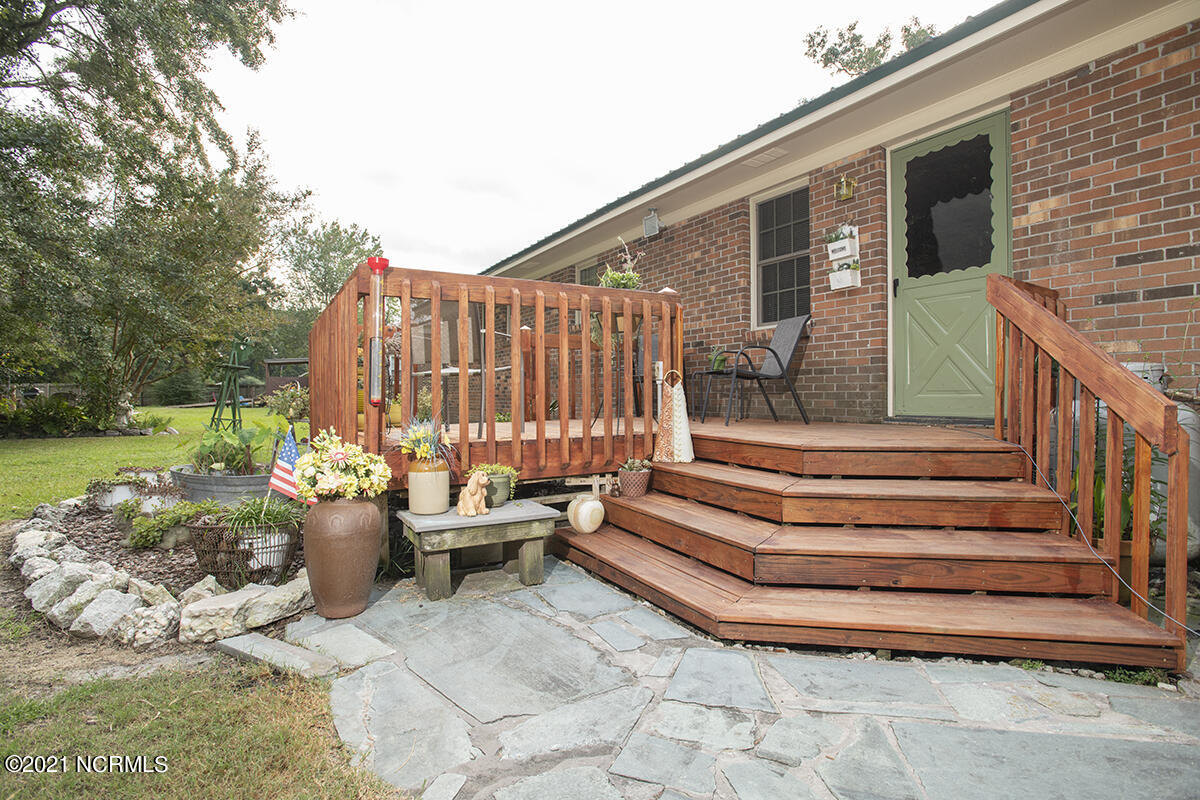 344 Russells Creek Road