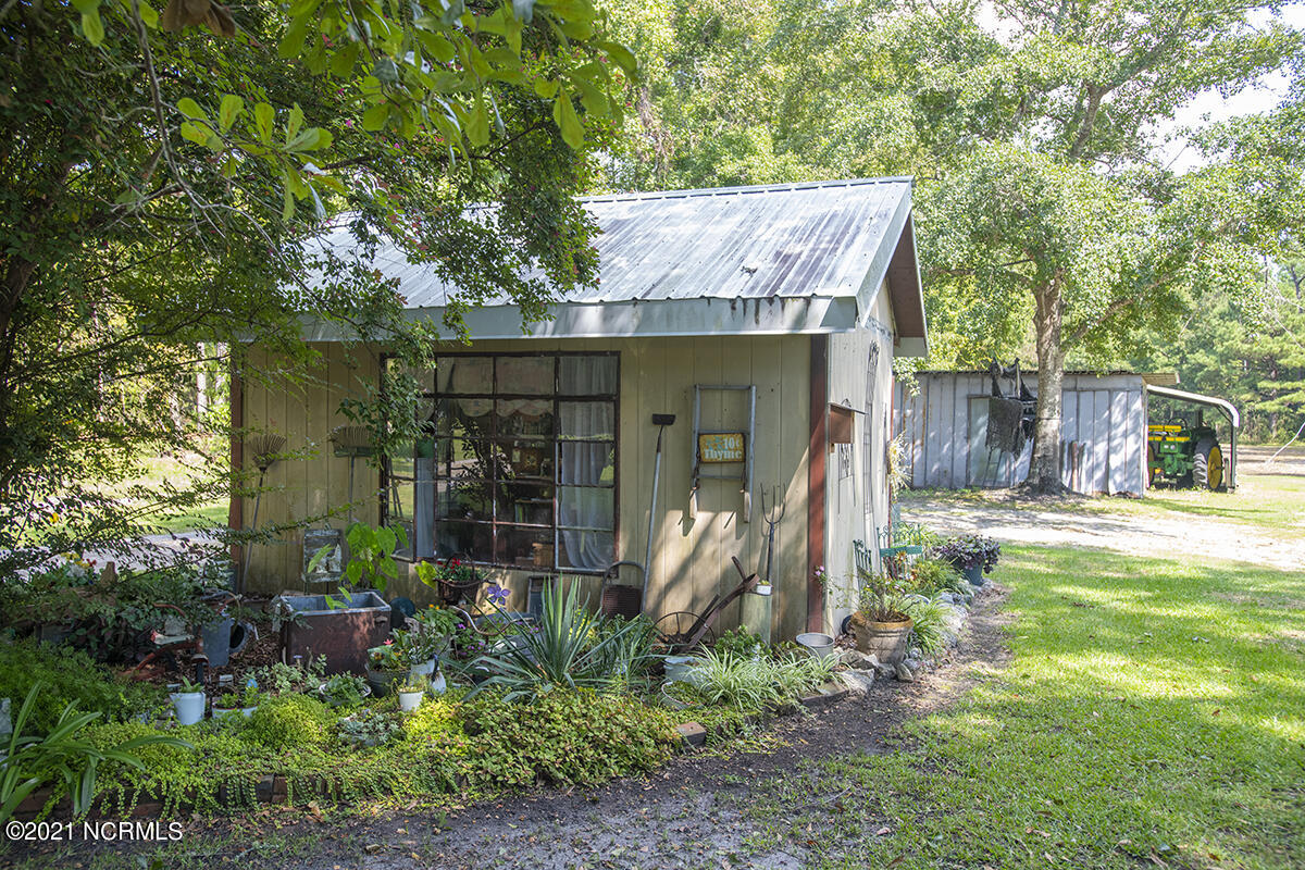 344 Russells Creek Road