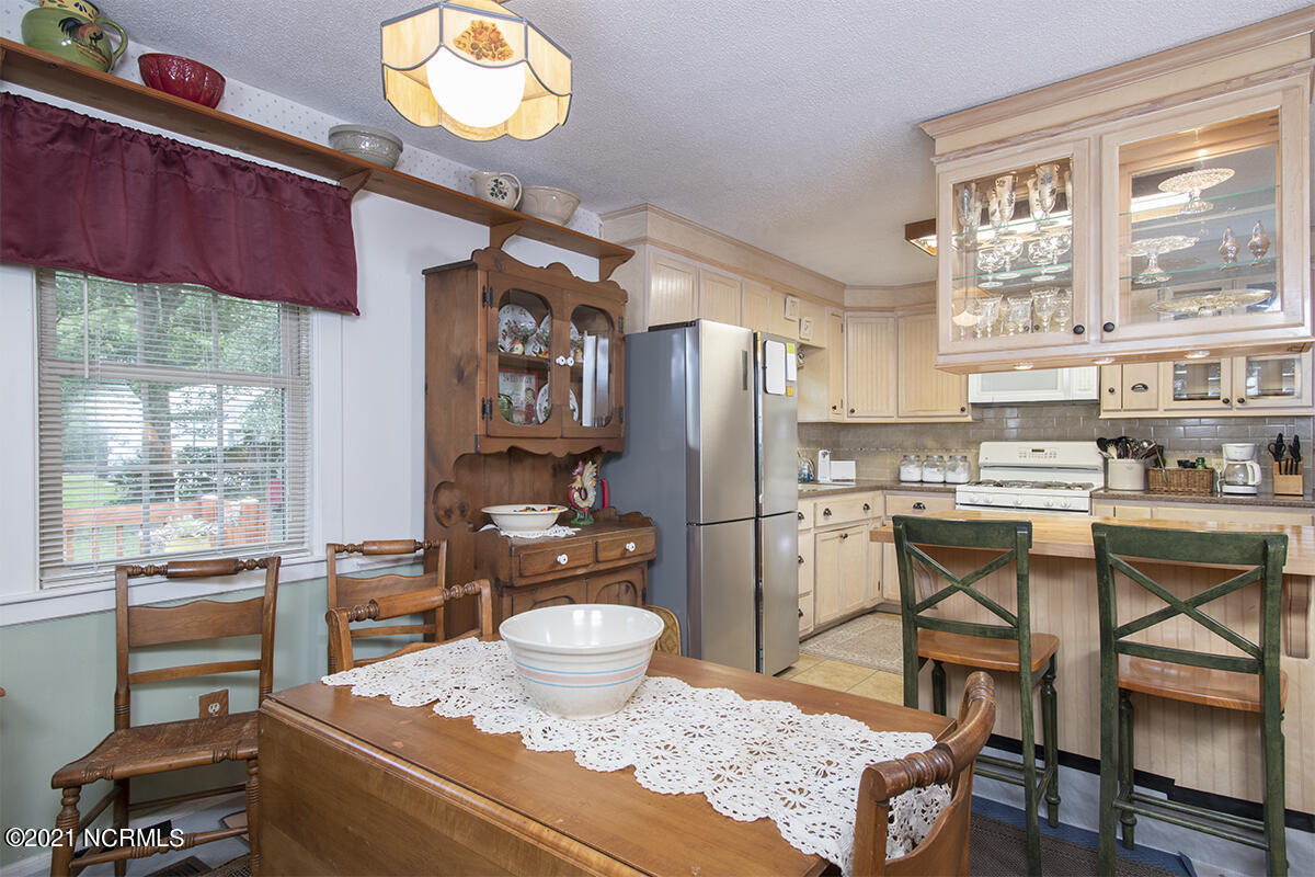 344 Russells Creek Road