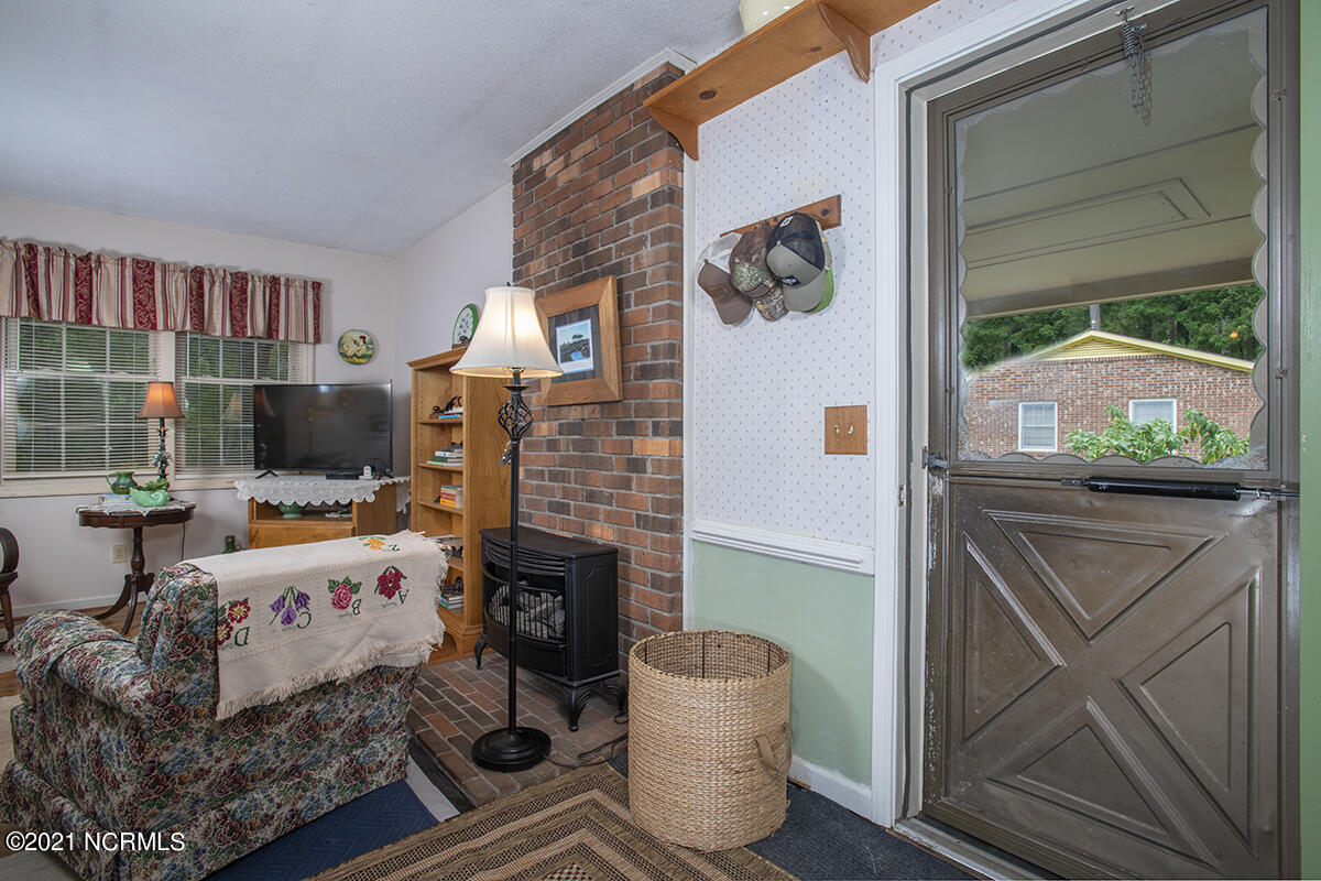 344 Russells Creek Road