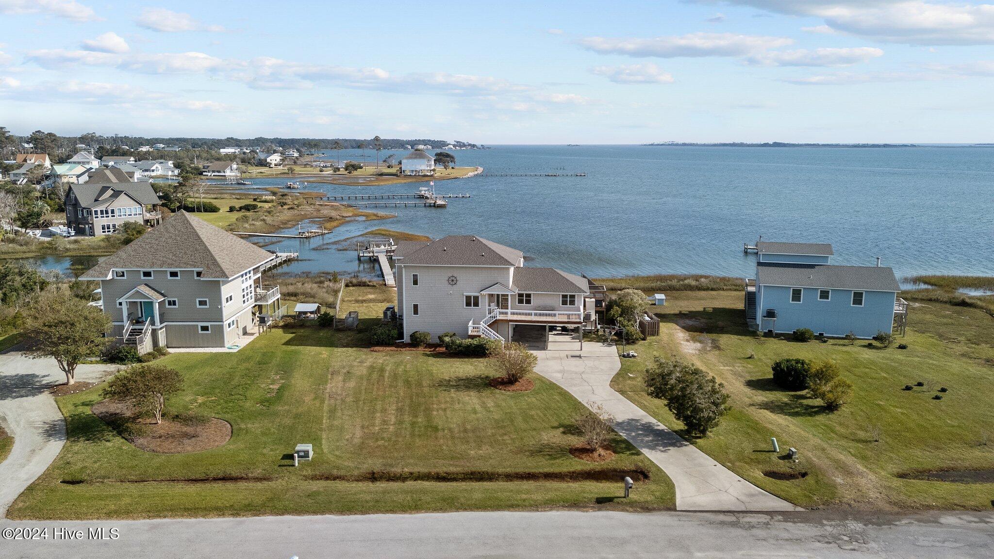 221 Straits Drive