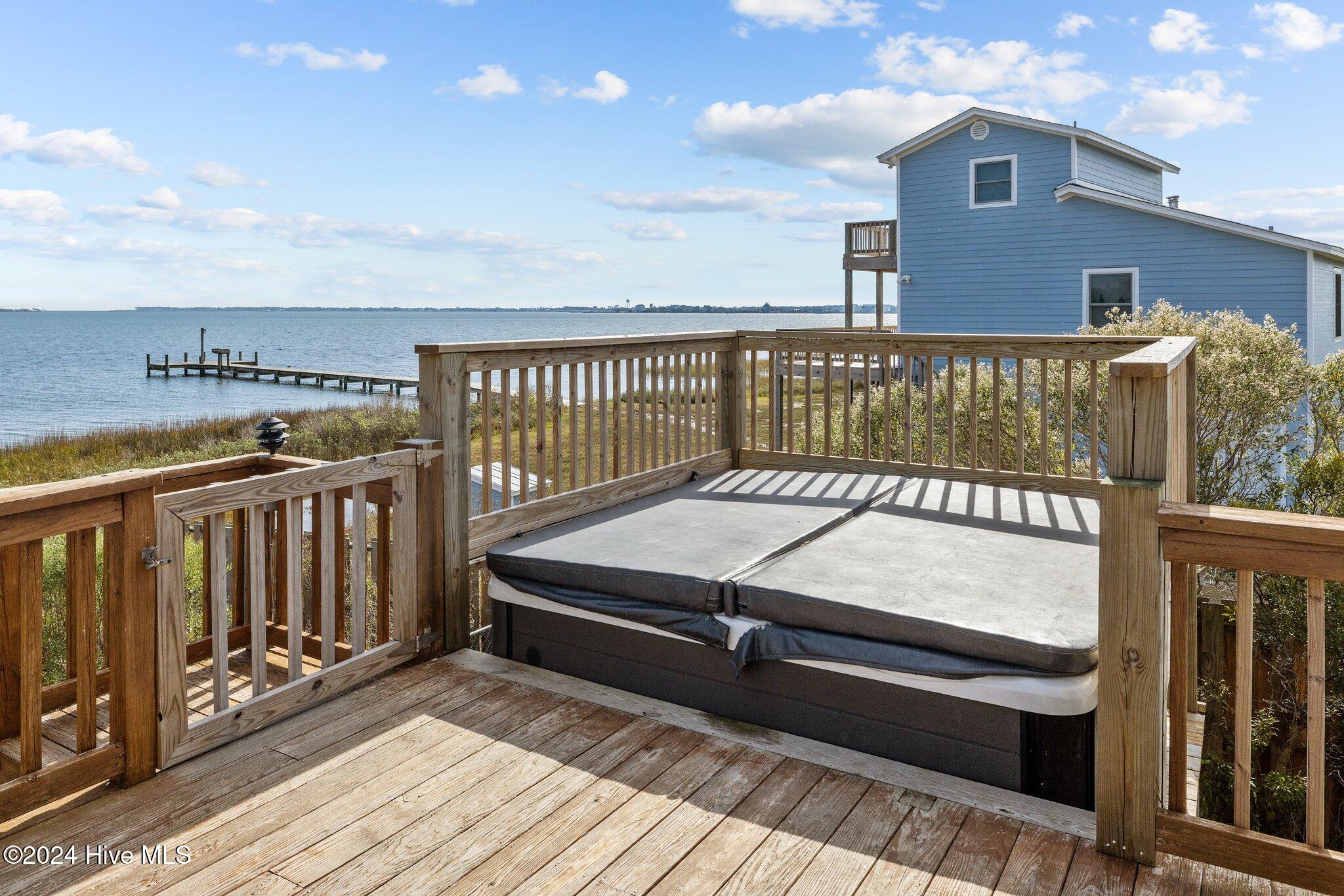 221 Straits Drive