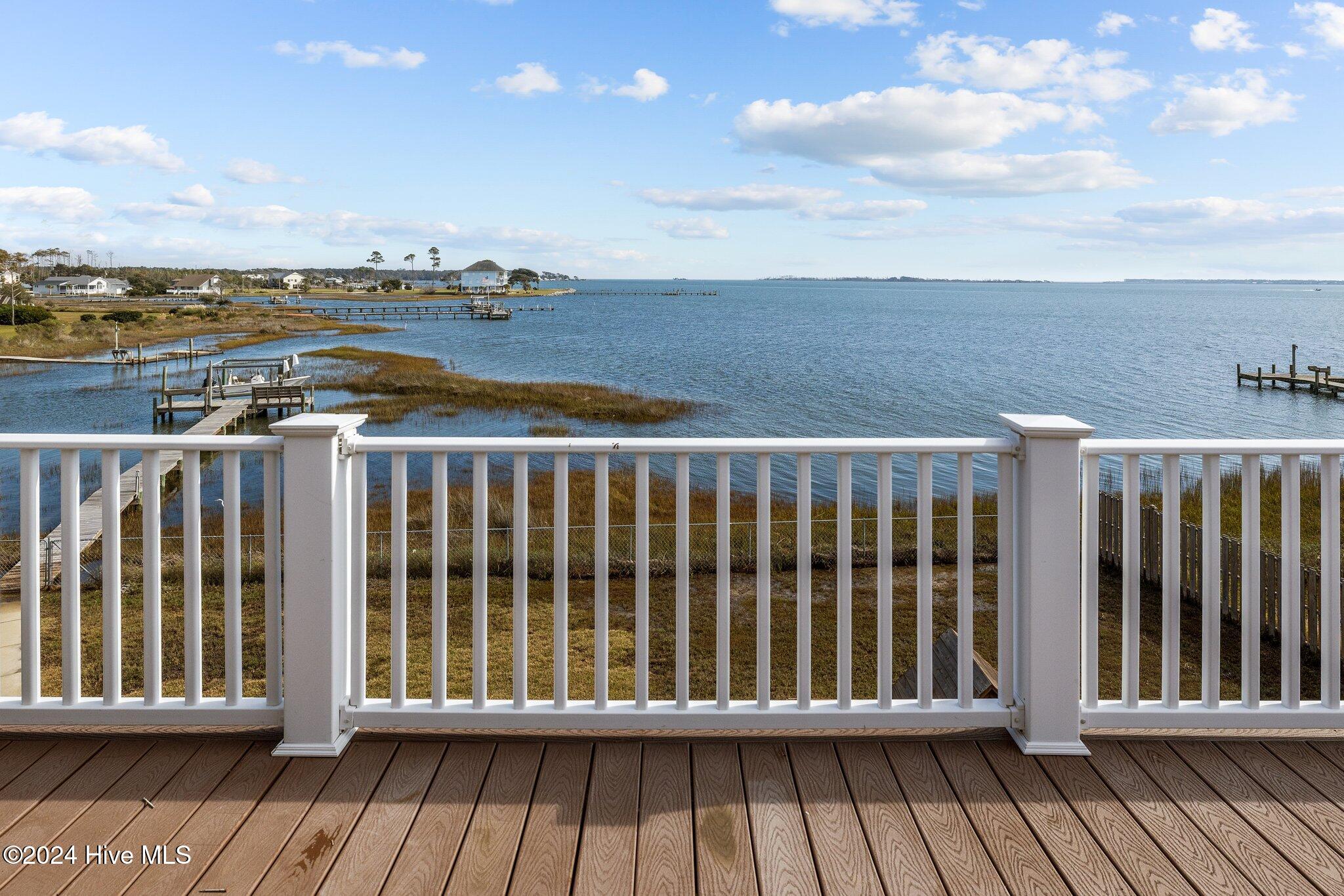221 Straits Drive