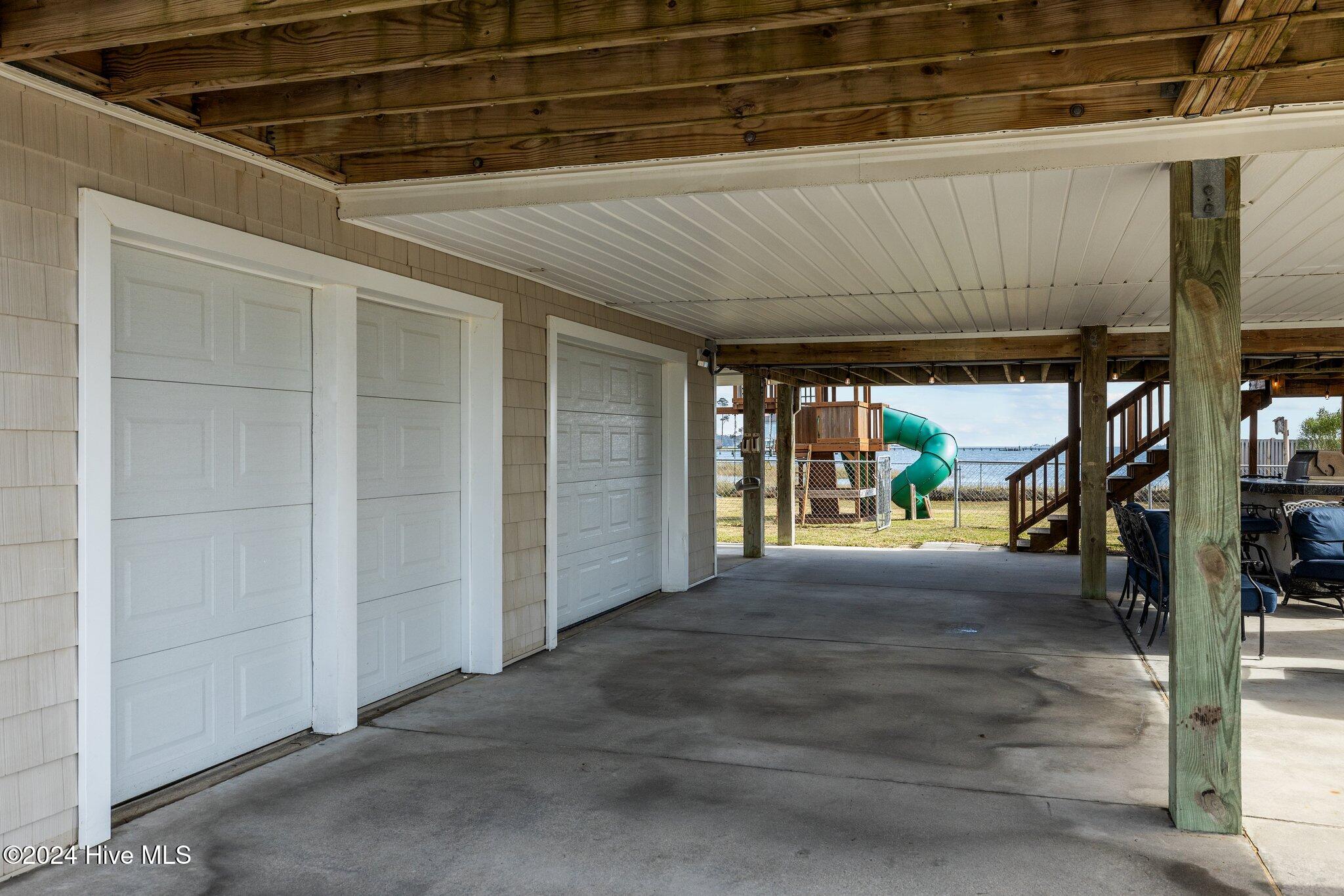 221 Straits Drive