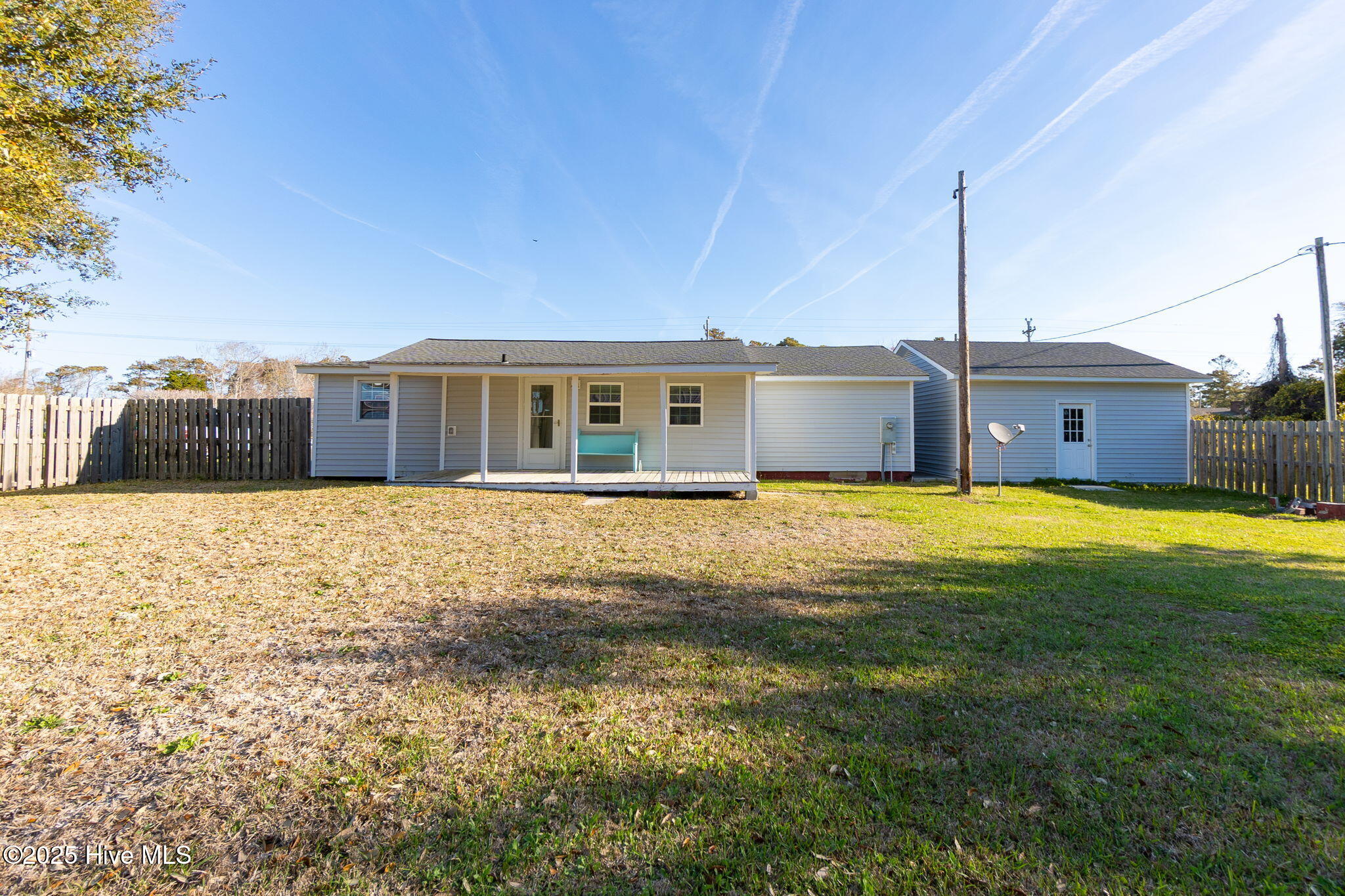 472 Cape Lookout Drive