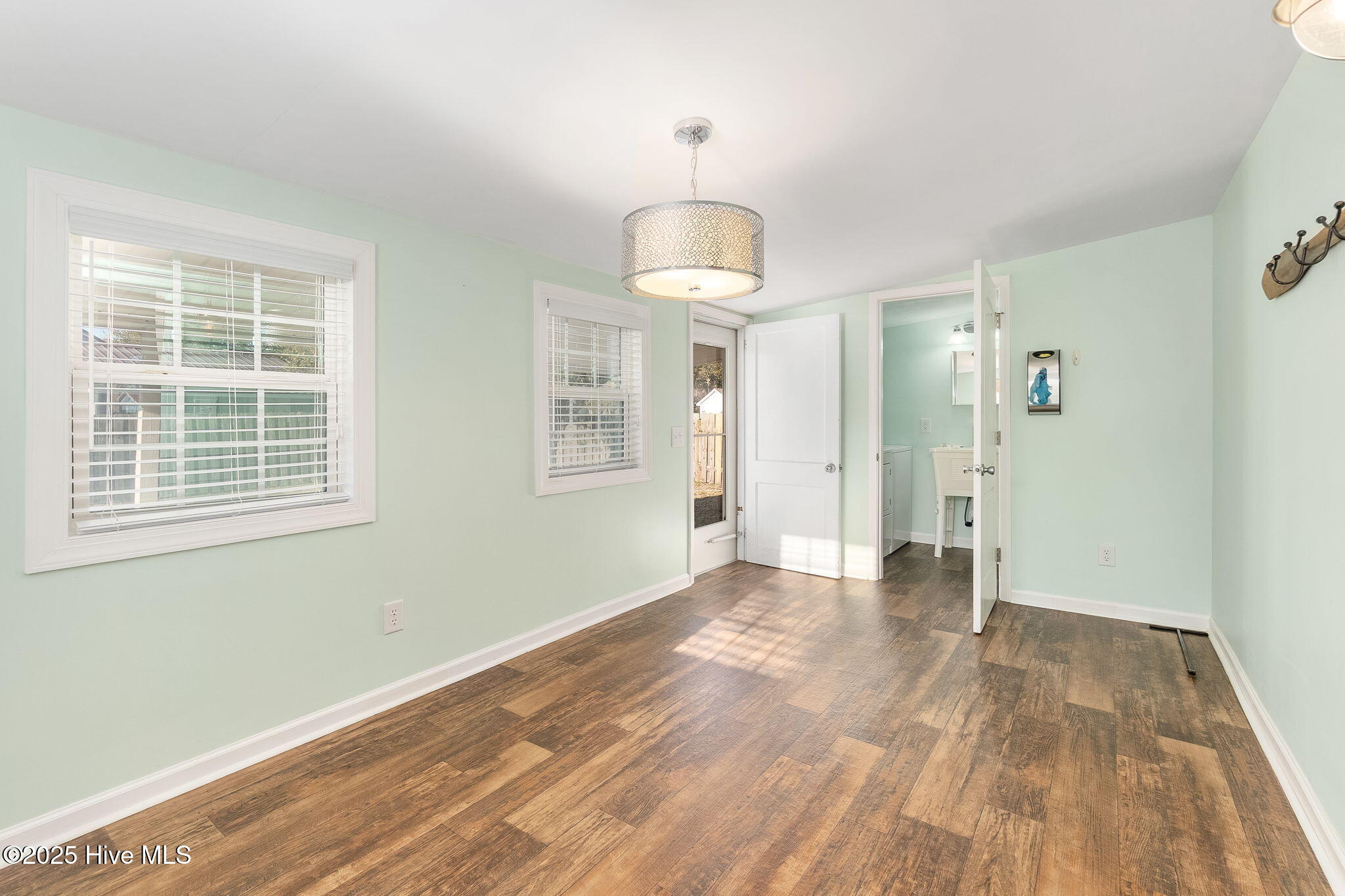 472 Cape Lookout Drive