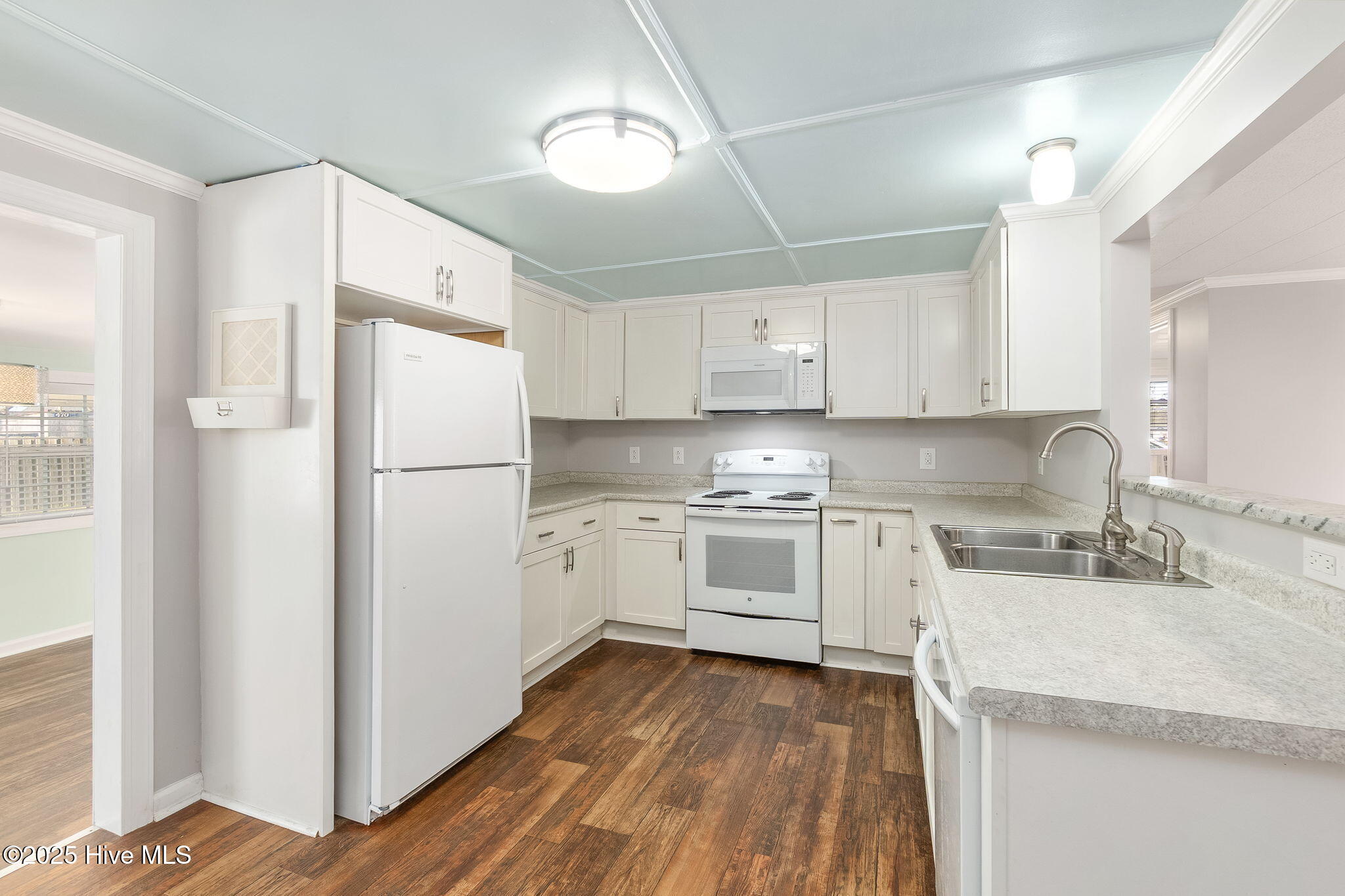 472 Cape Lookout Drive
