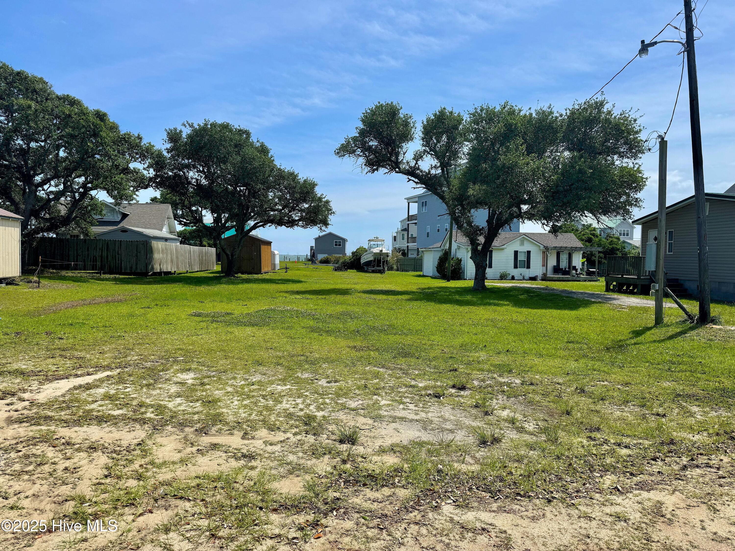 976 Island Road