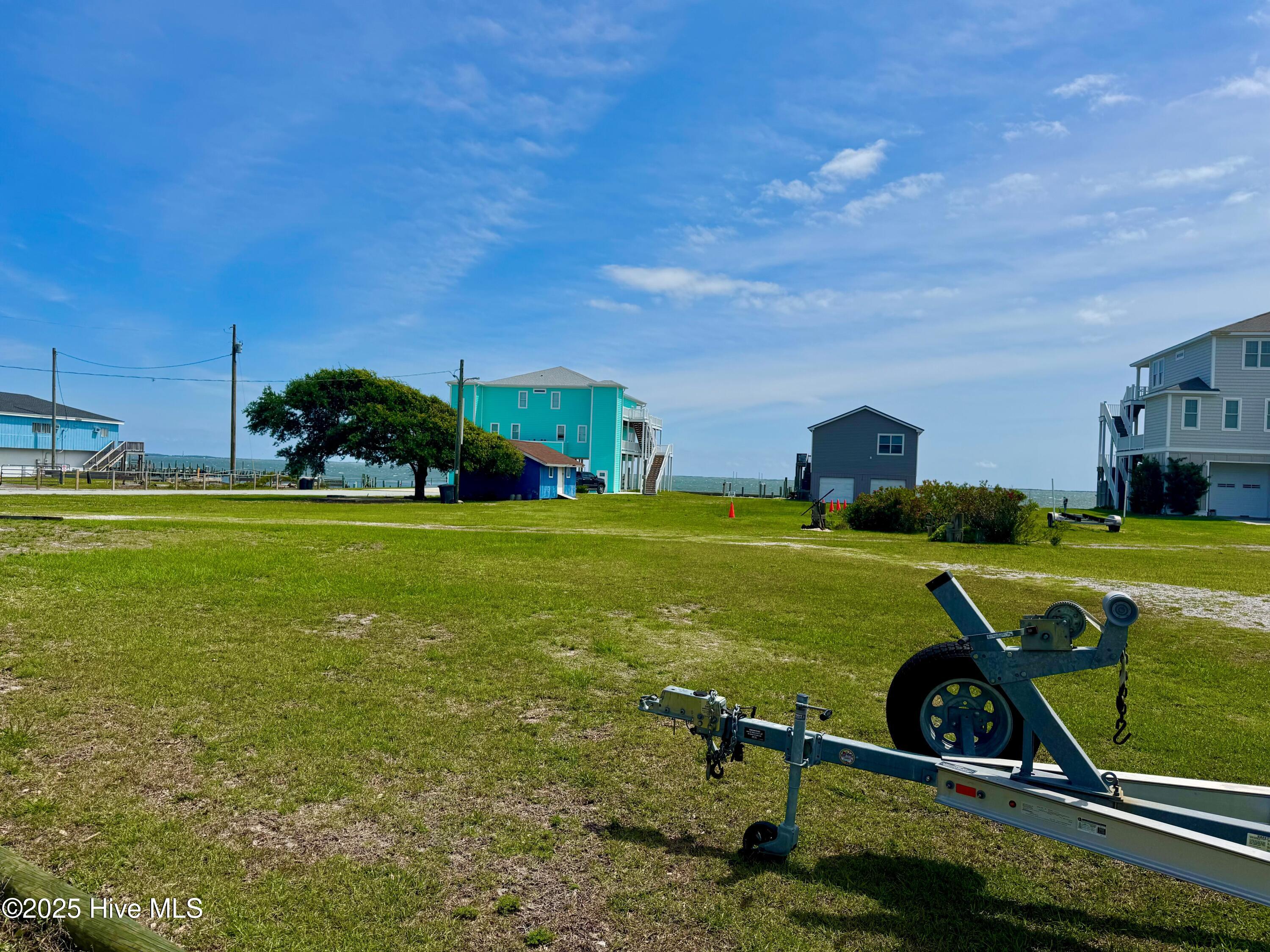 976 Island Road