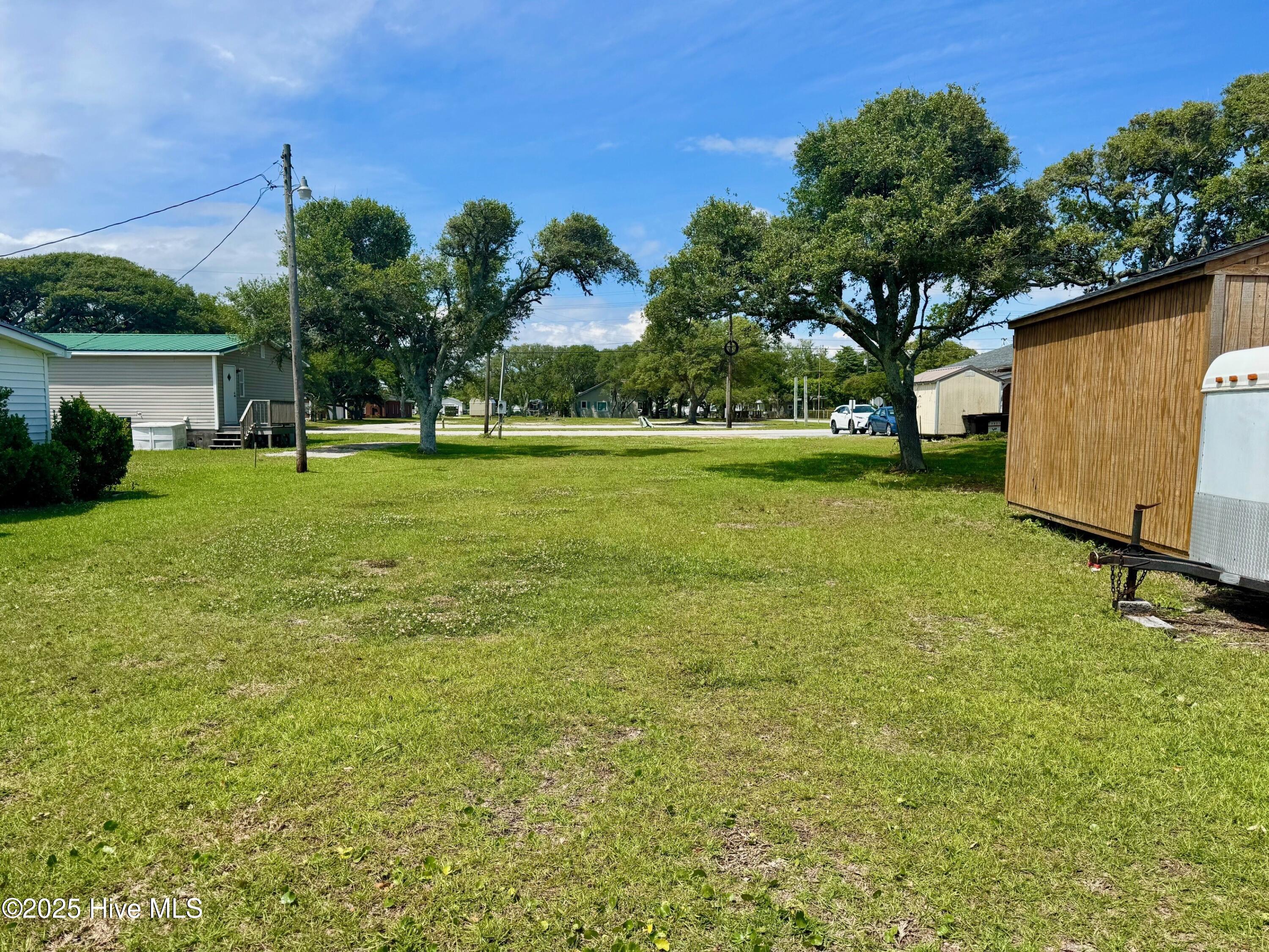 976 Island Road