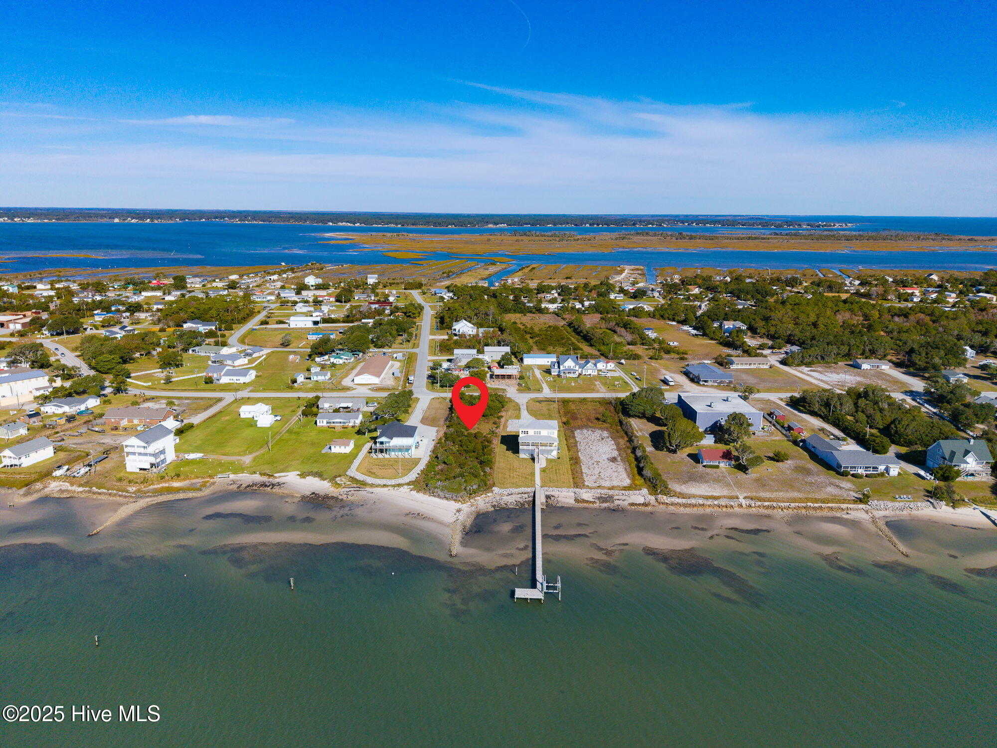 1324 2 Island Road