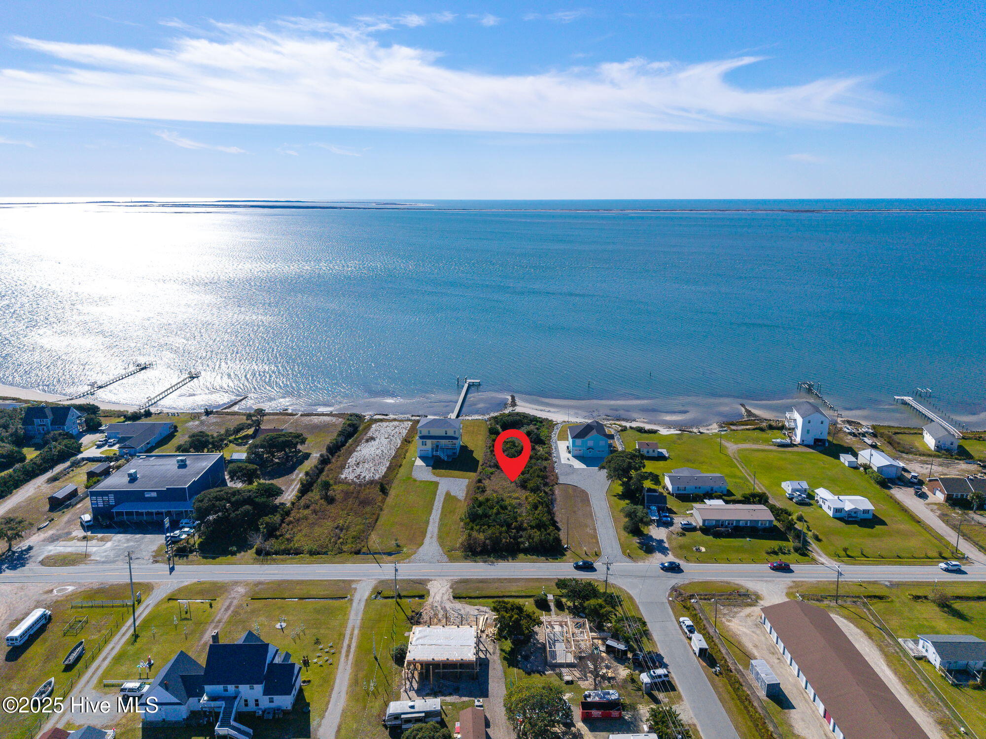 1324 2 Island Road