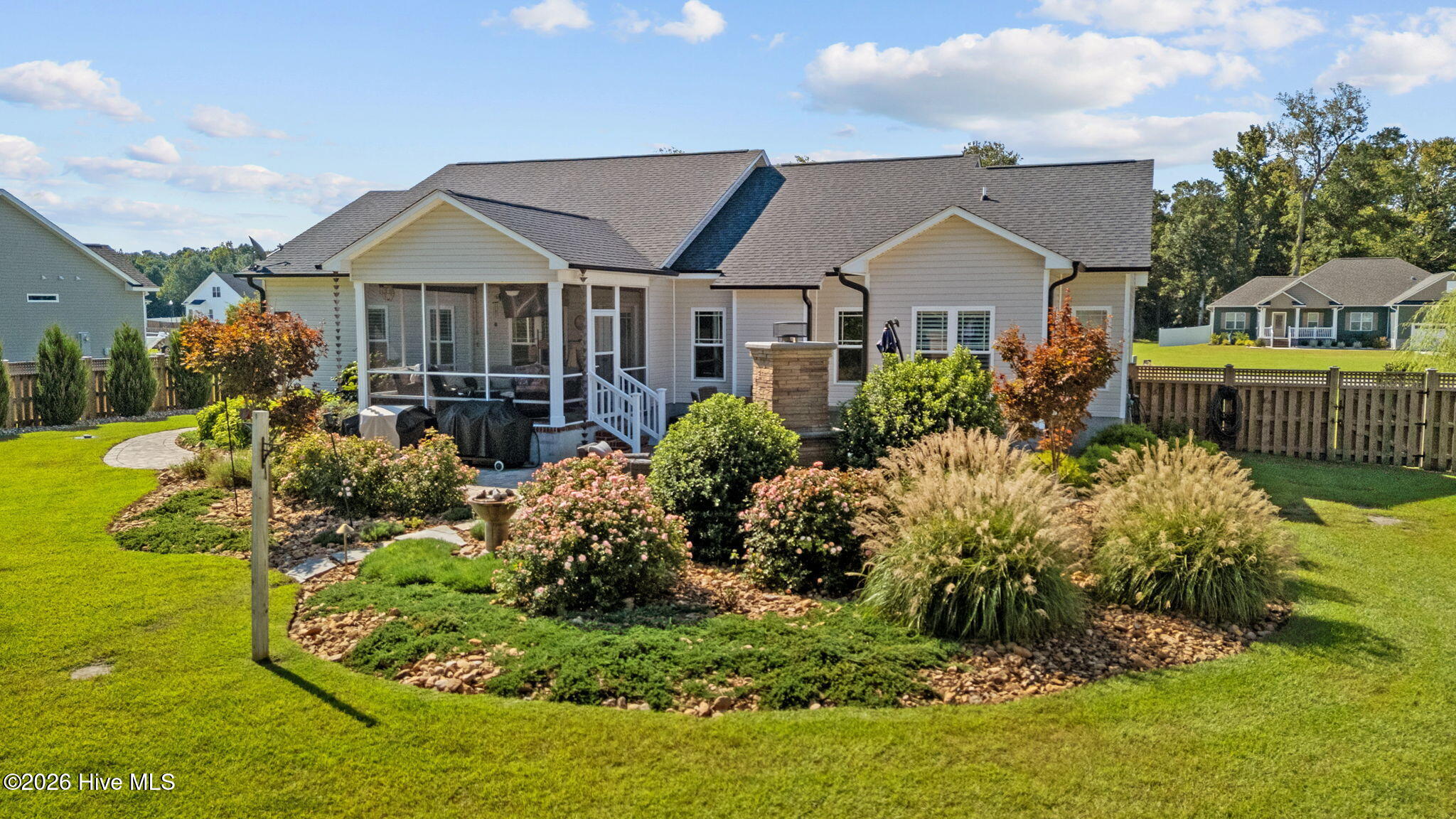109 Ridgeline Drive