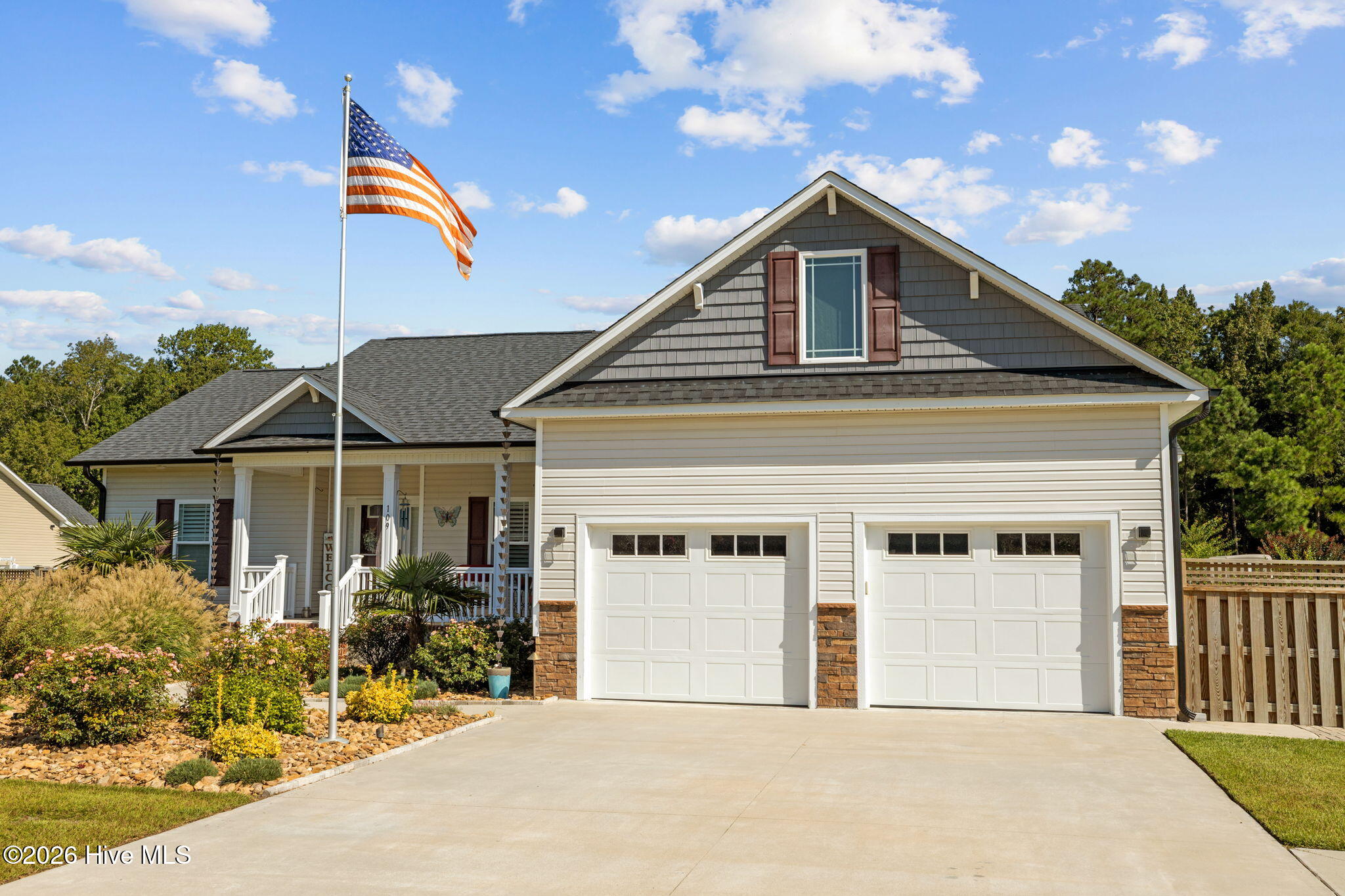 109 Ridgeline Drive