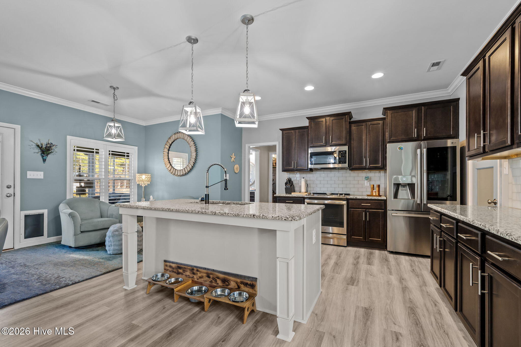 109 Ridgeline Drive
