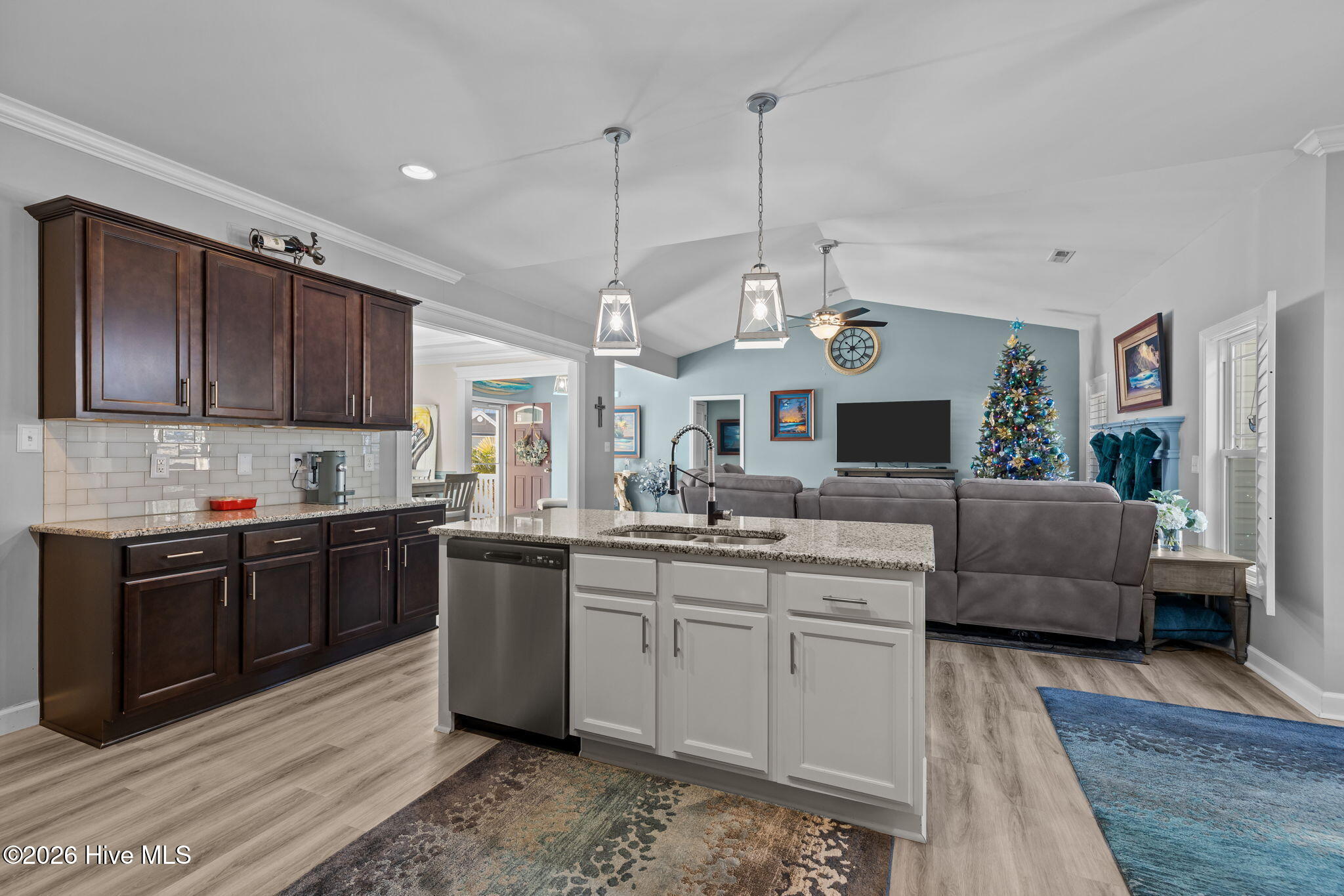 109 Ridgeline Drive