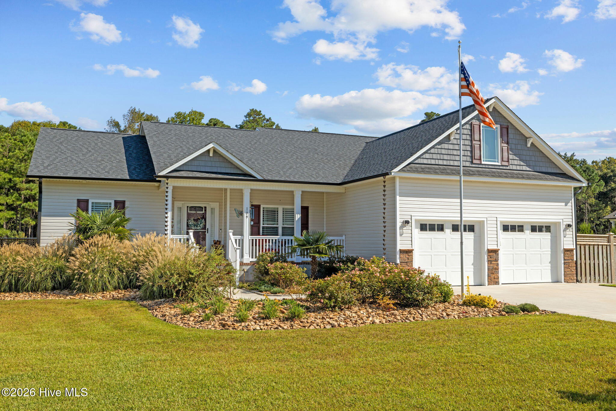 109 Ridgeline Drive