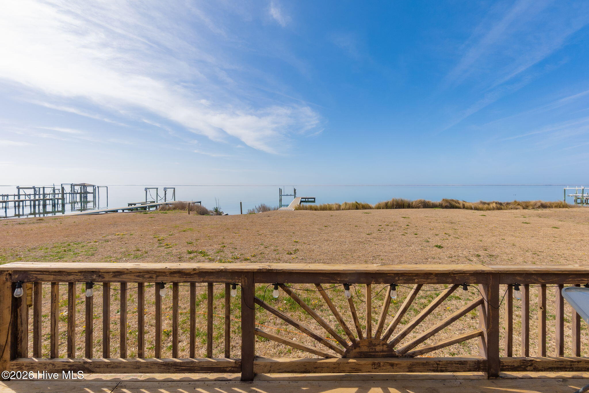 1528 Island Road