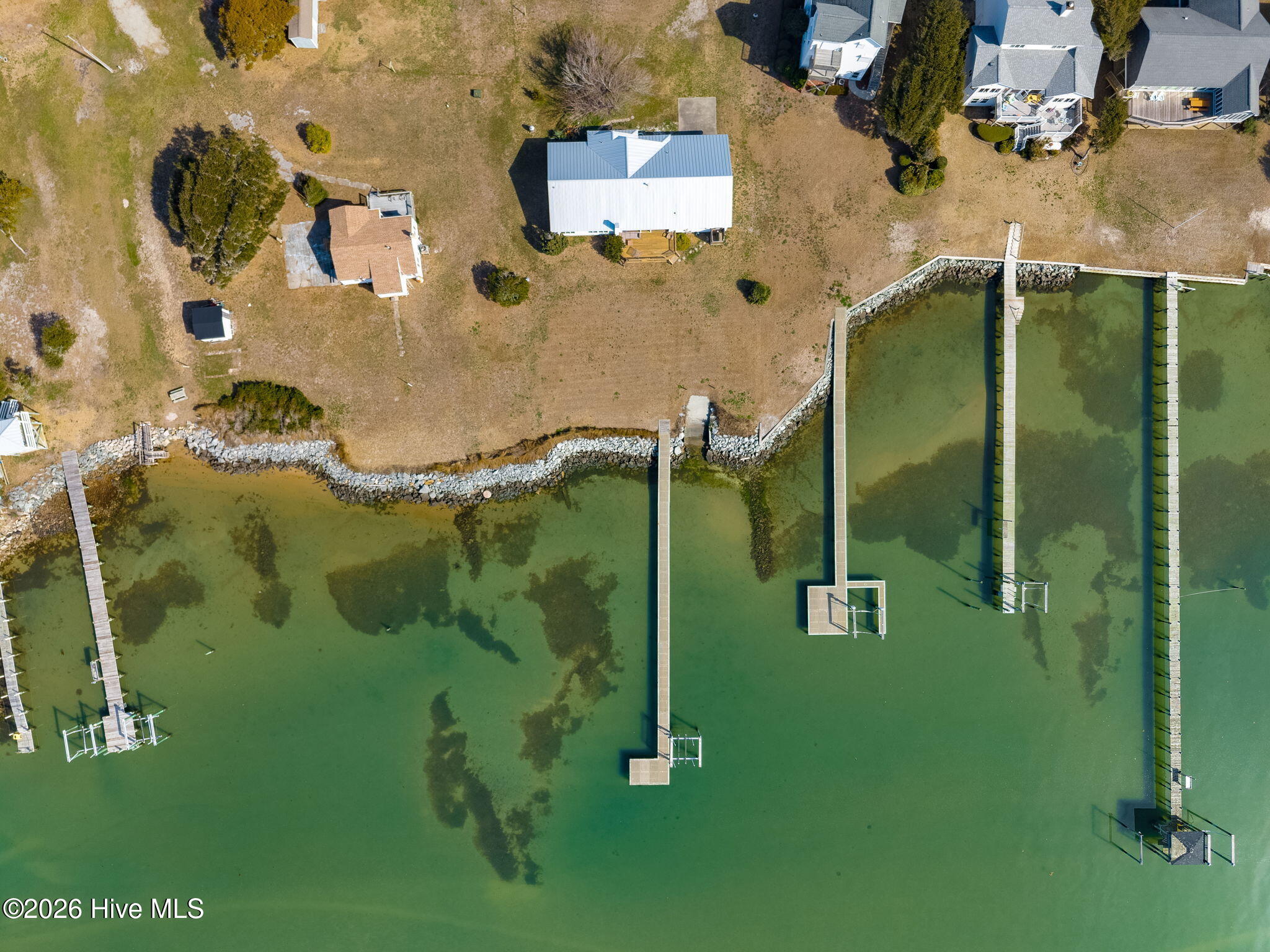 1528 Island Road