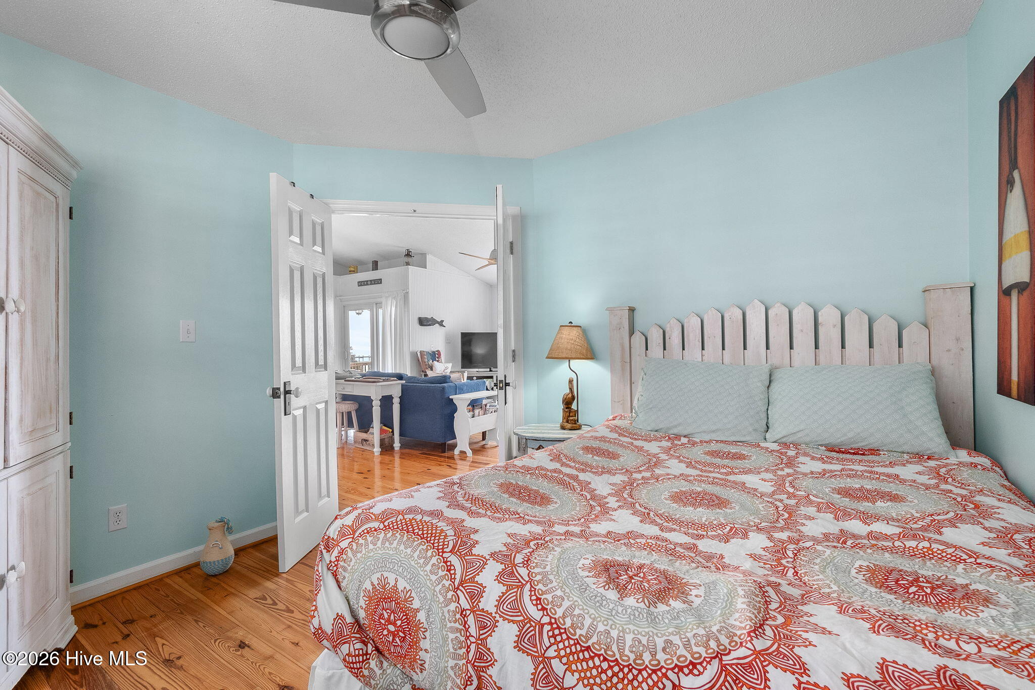 1528 Island Road