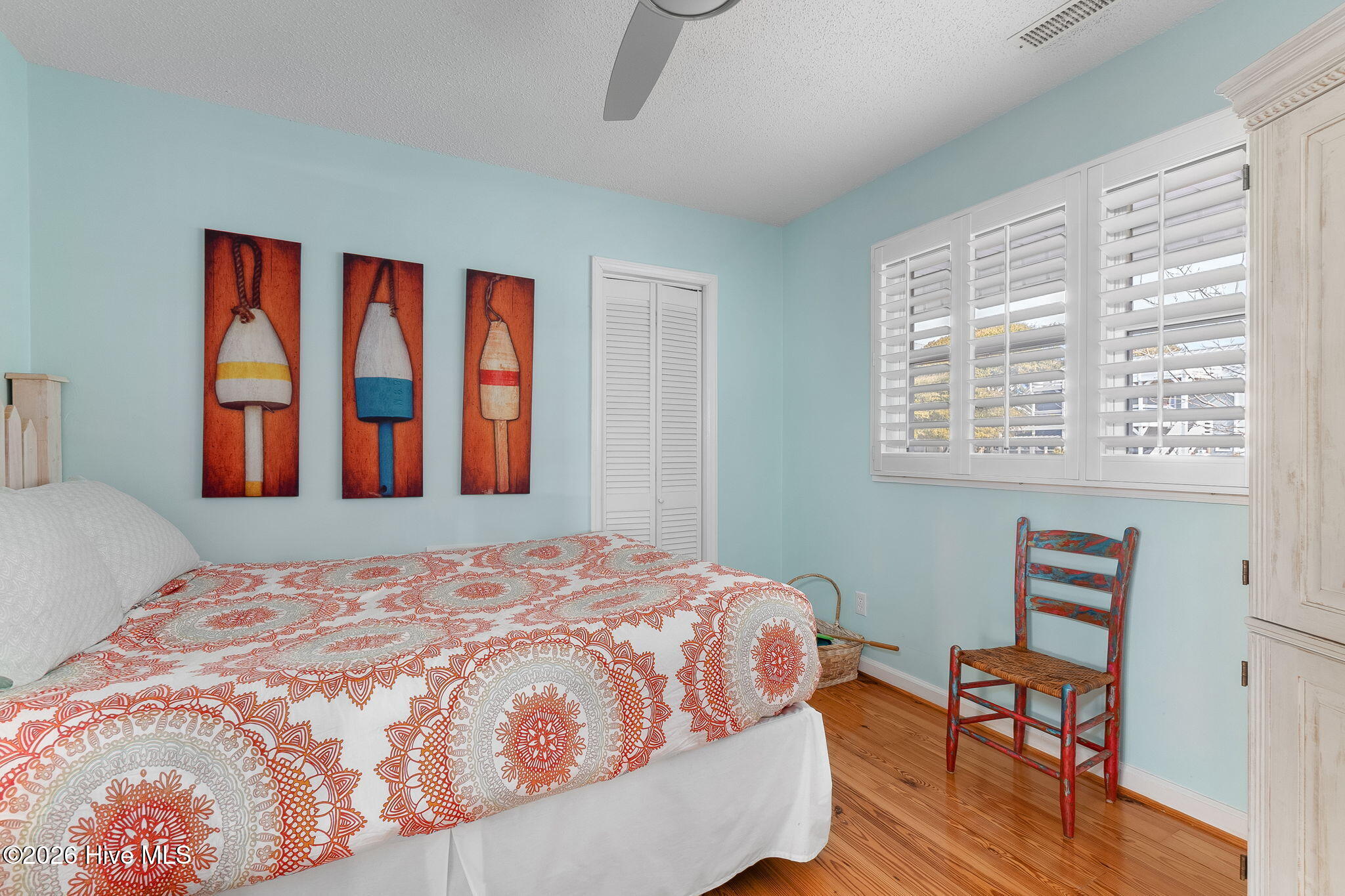 1528 Island Road