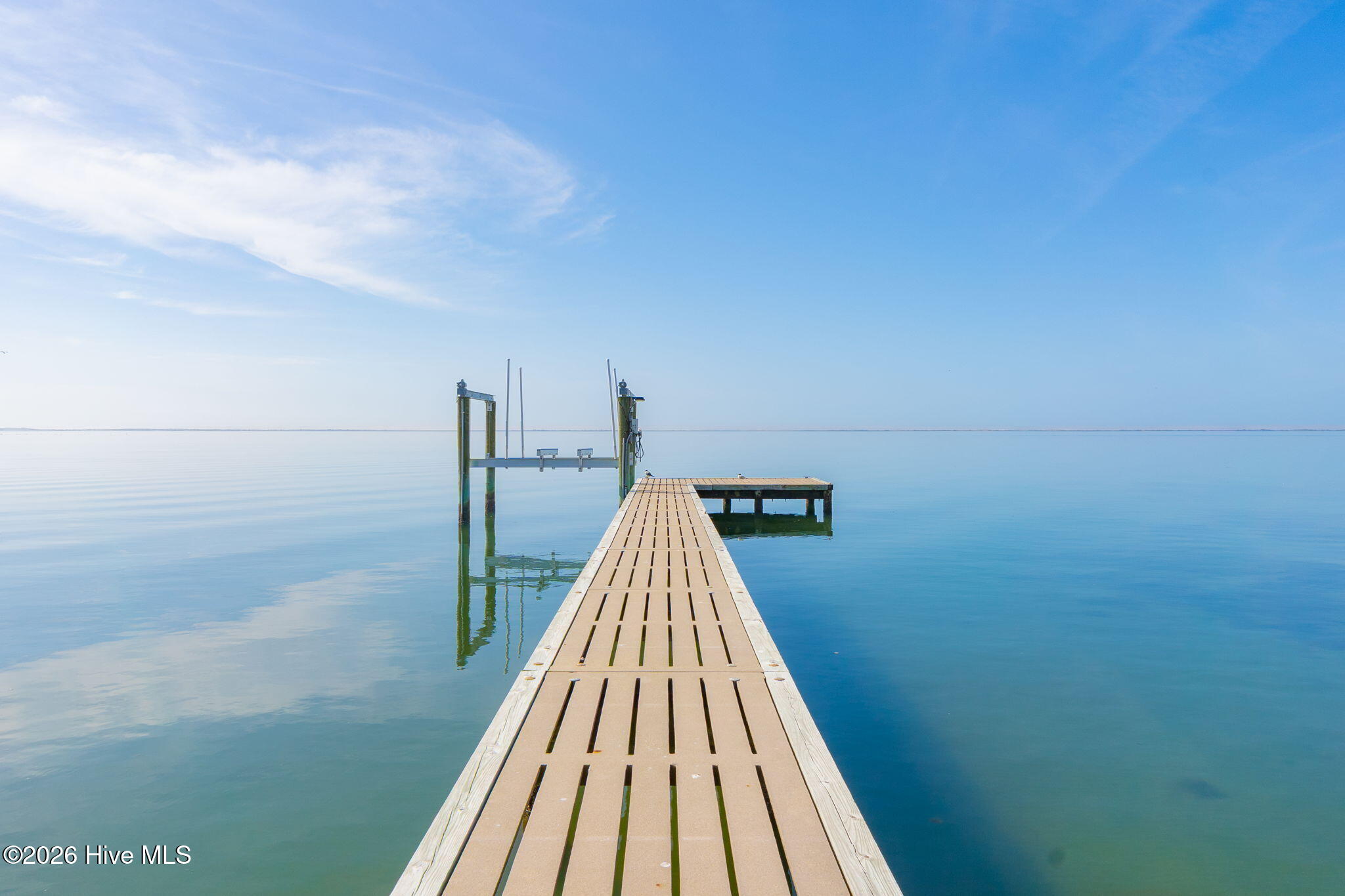 1528 Island Road