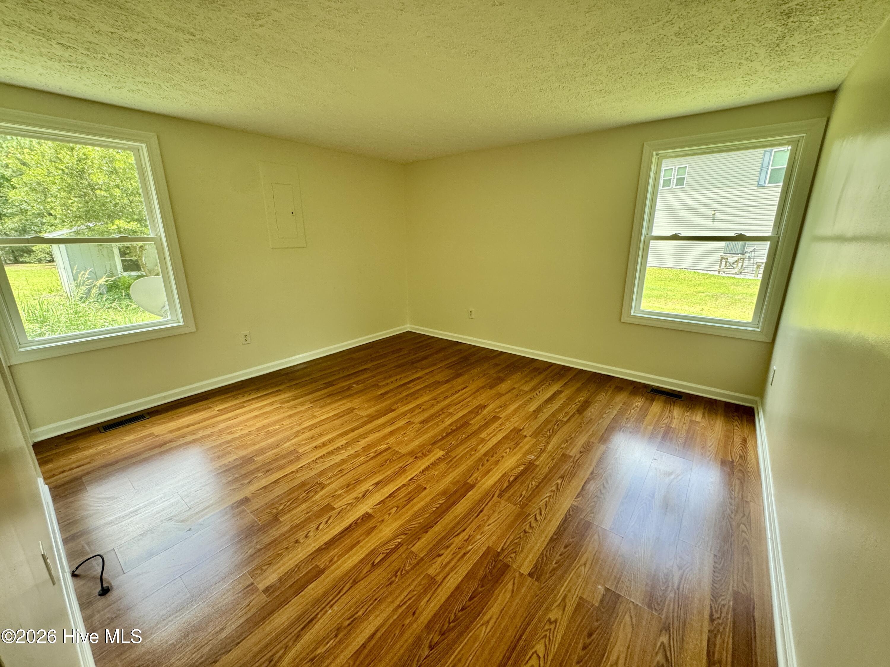 133 Riverside Drive