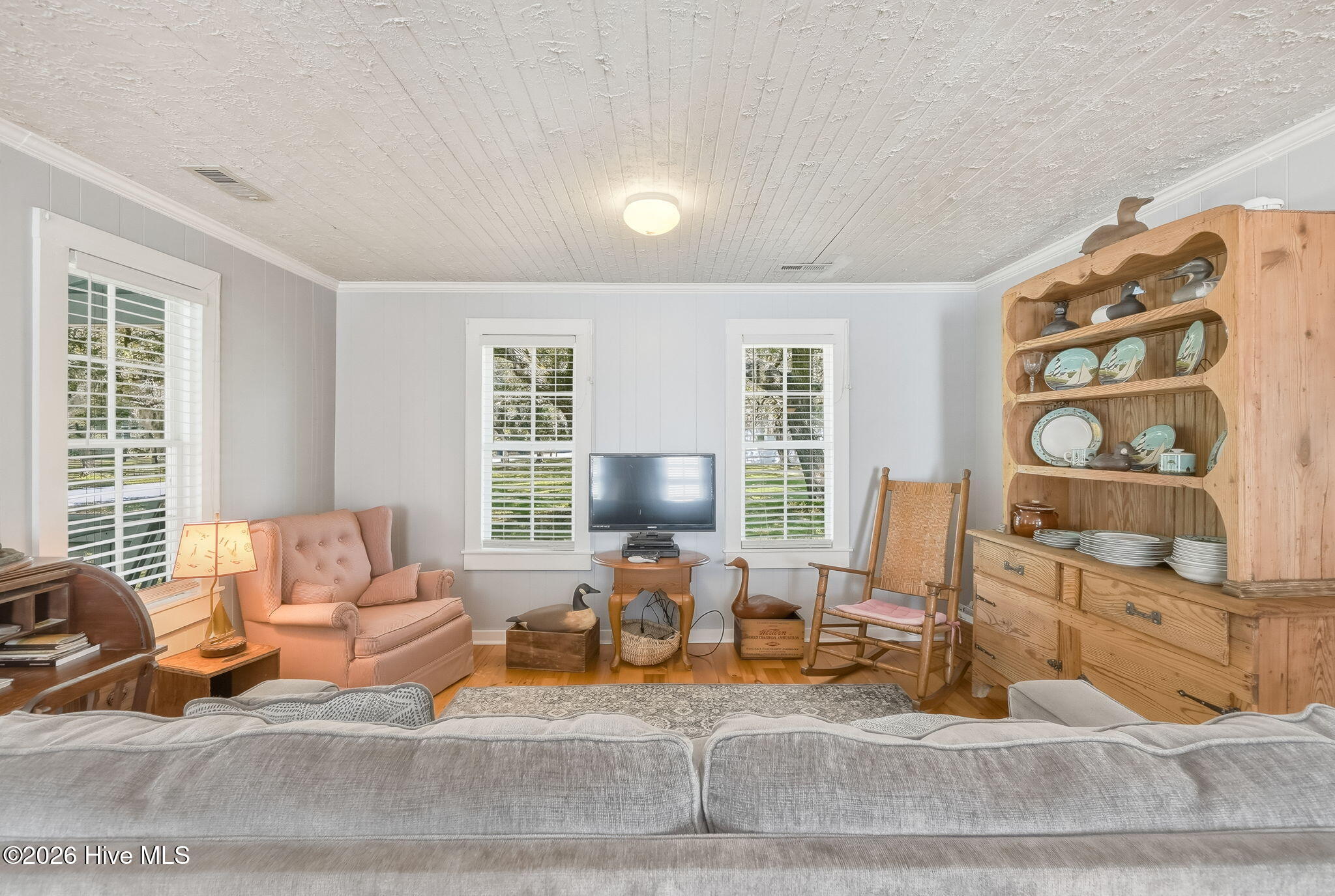 493 Island Road