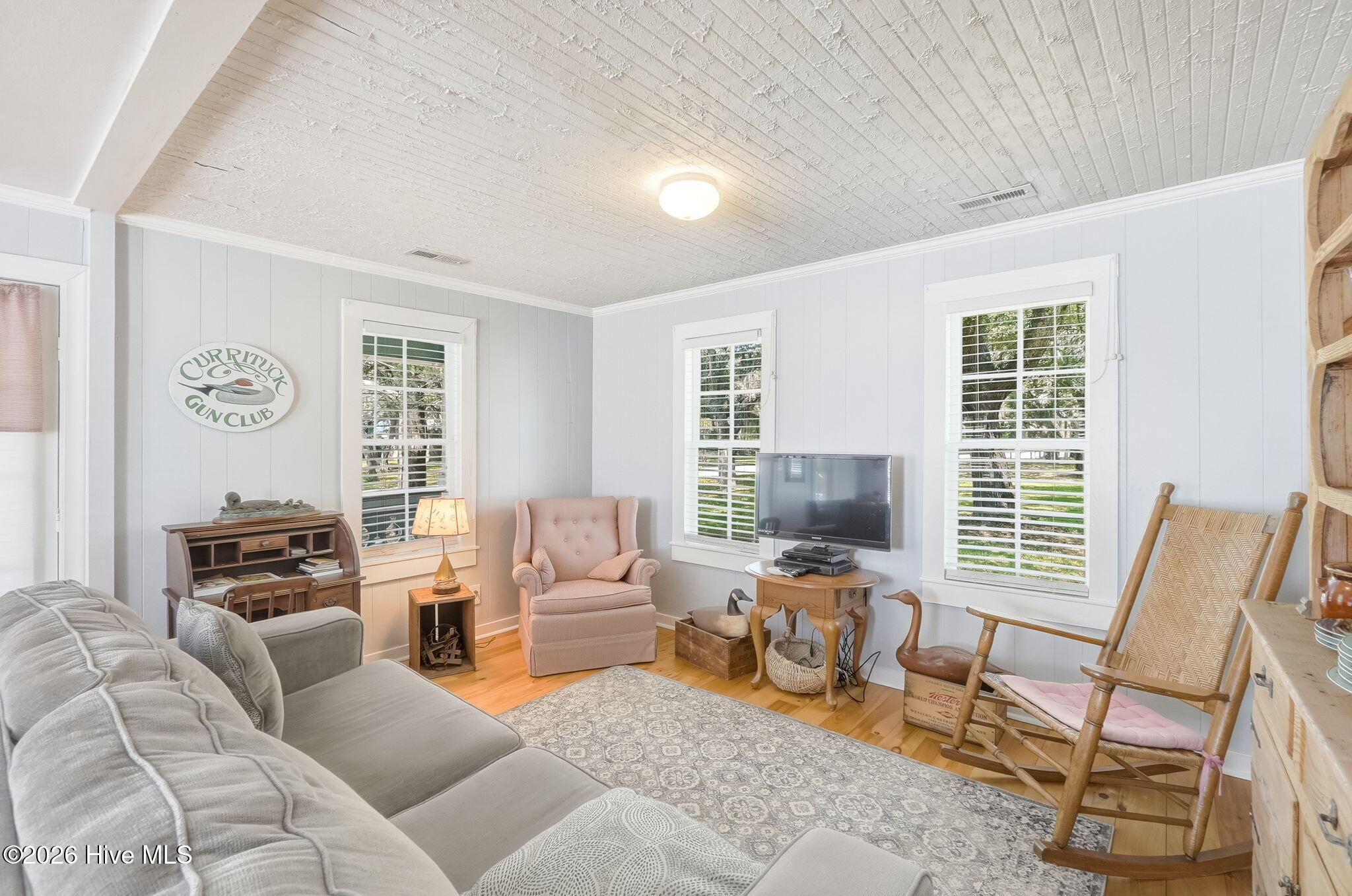493 Island Road