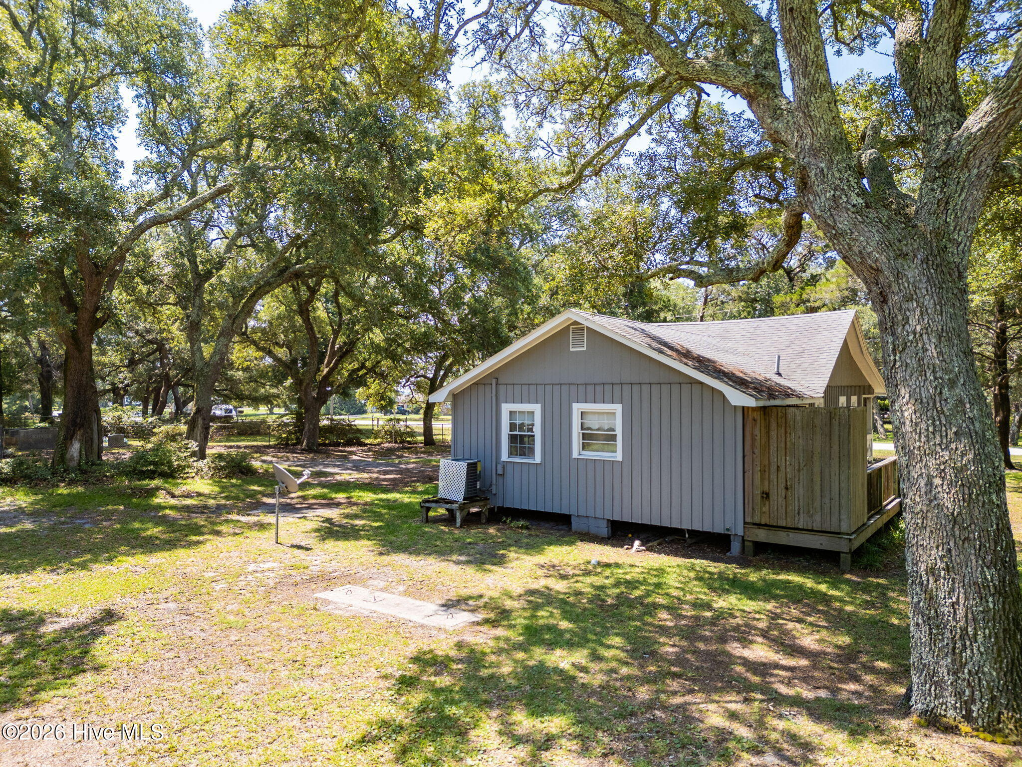 493 Island Road