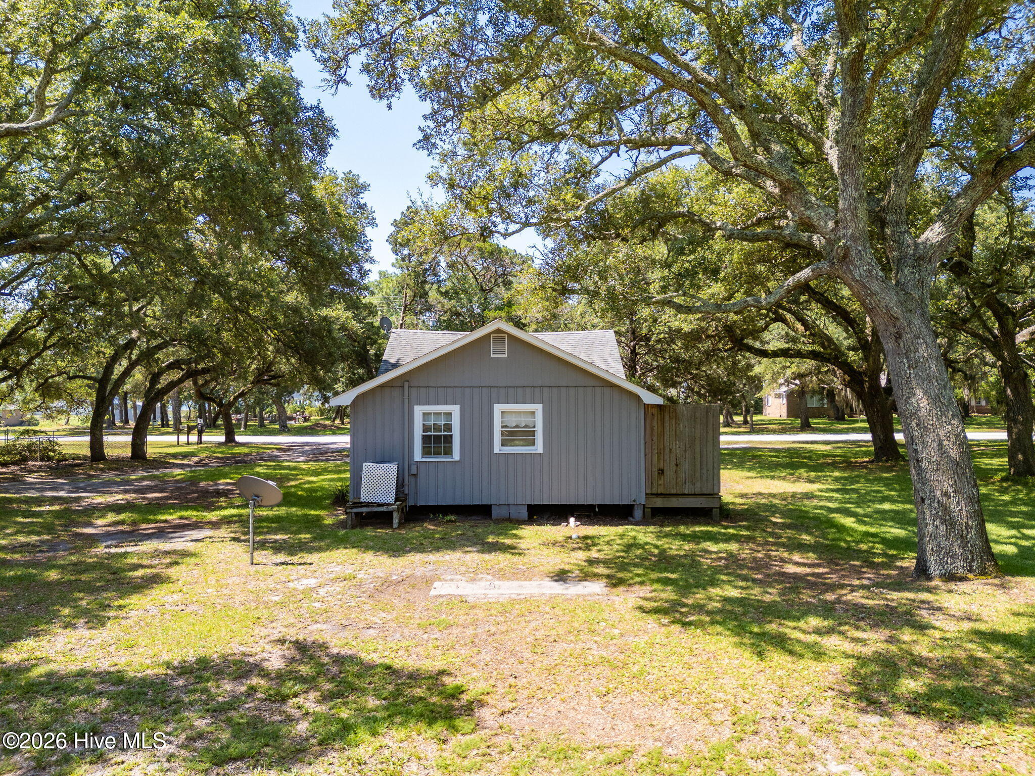 493 Island Road