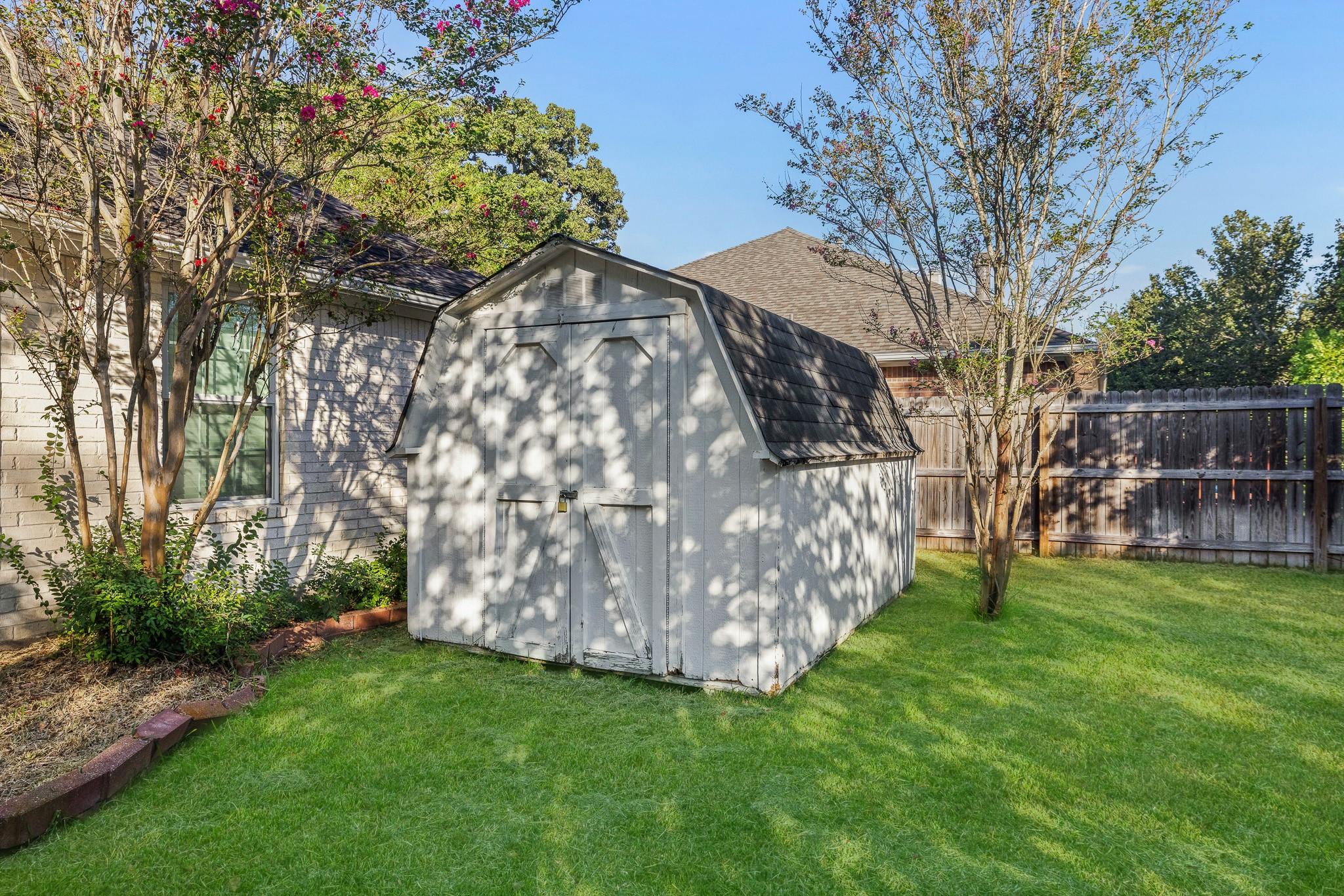 328 Landsburg Lane
