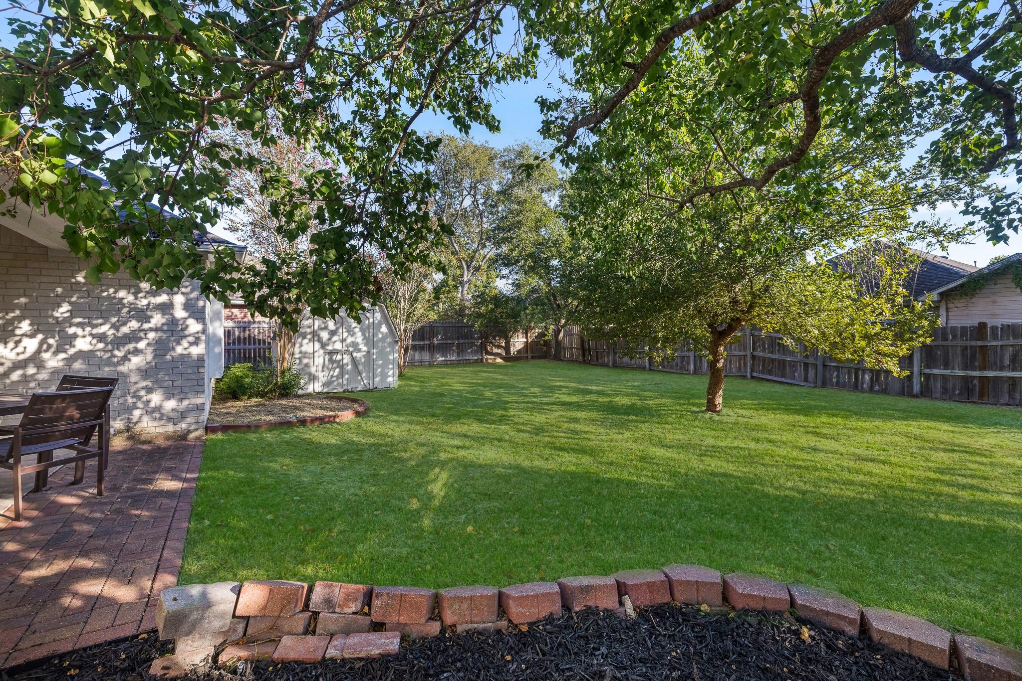 328 Landsburg Lane