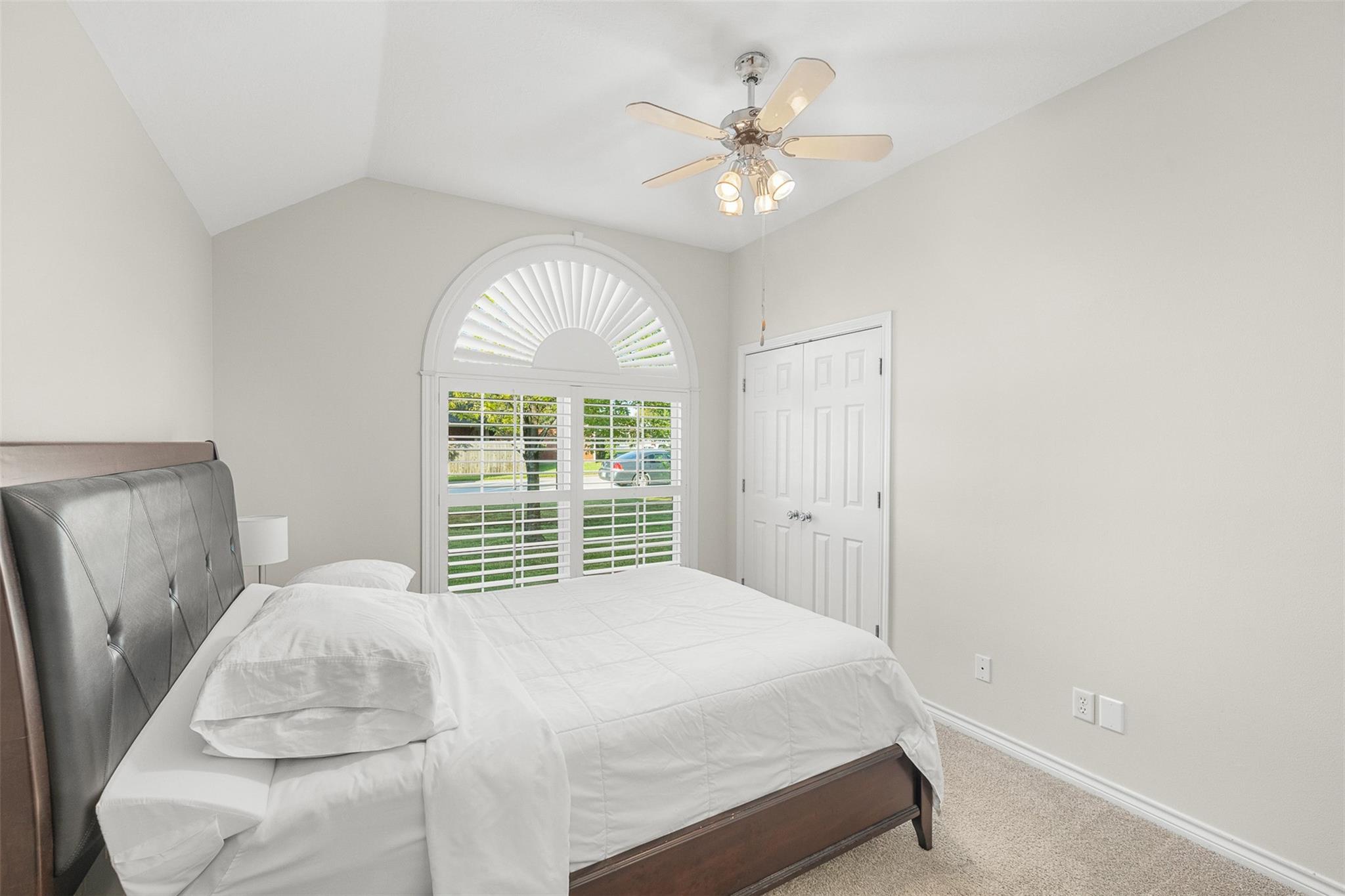 328 Landsburg Lane