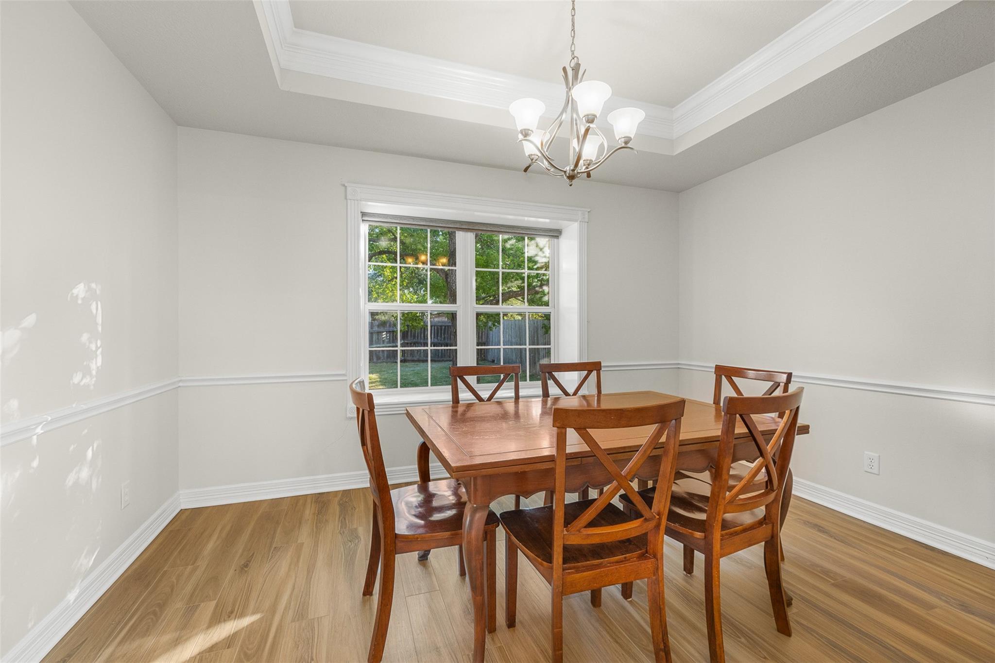 328 Landsburg Lane